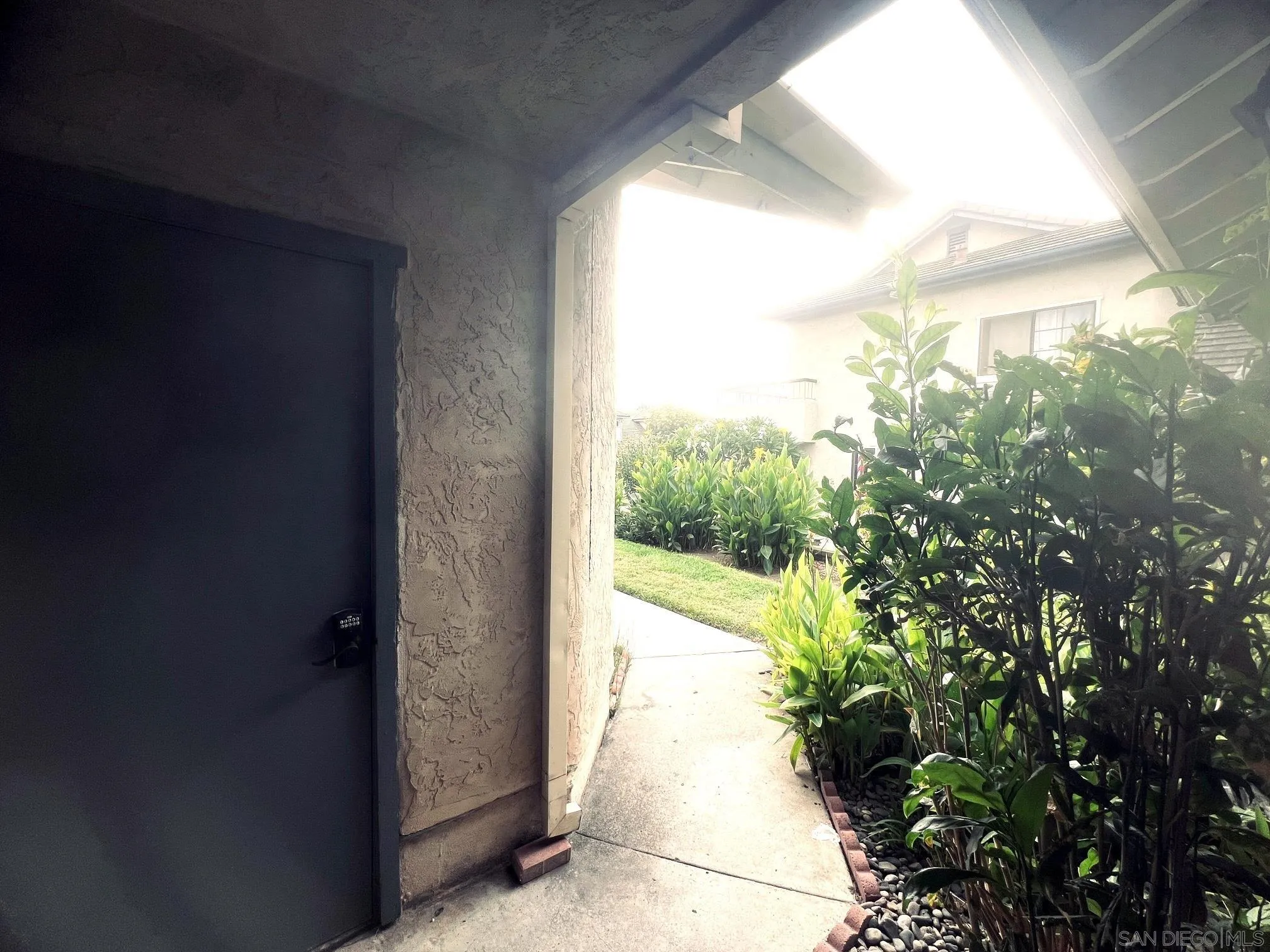https://cdn.realtyfeed.com/cdn/127/250040399/1e383d8ed3acb3615f965f10663a778d.webp
