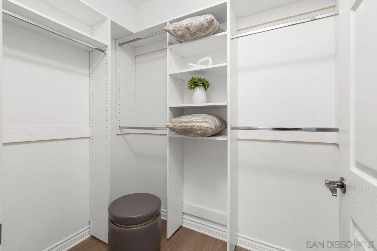 Photo #13: 250040413 Listing: Photo #13