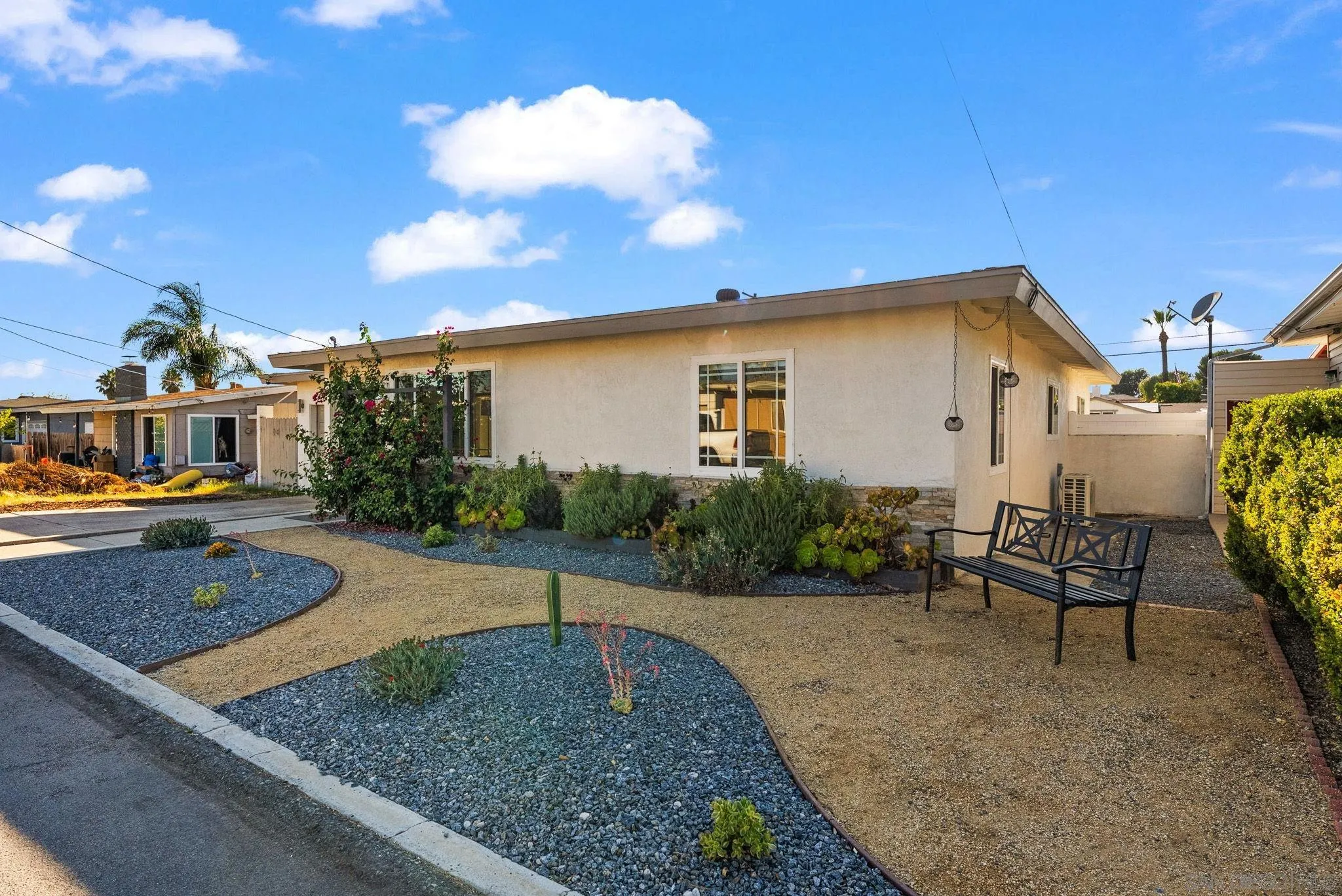 https://cdn.realtyfeed.com/cdn/127/250040416/ca23d29ce2d36acf3311b14e9b859253.webp