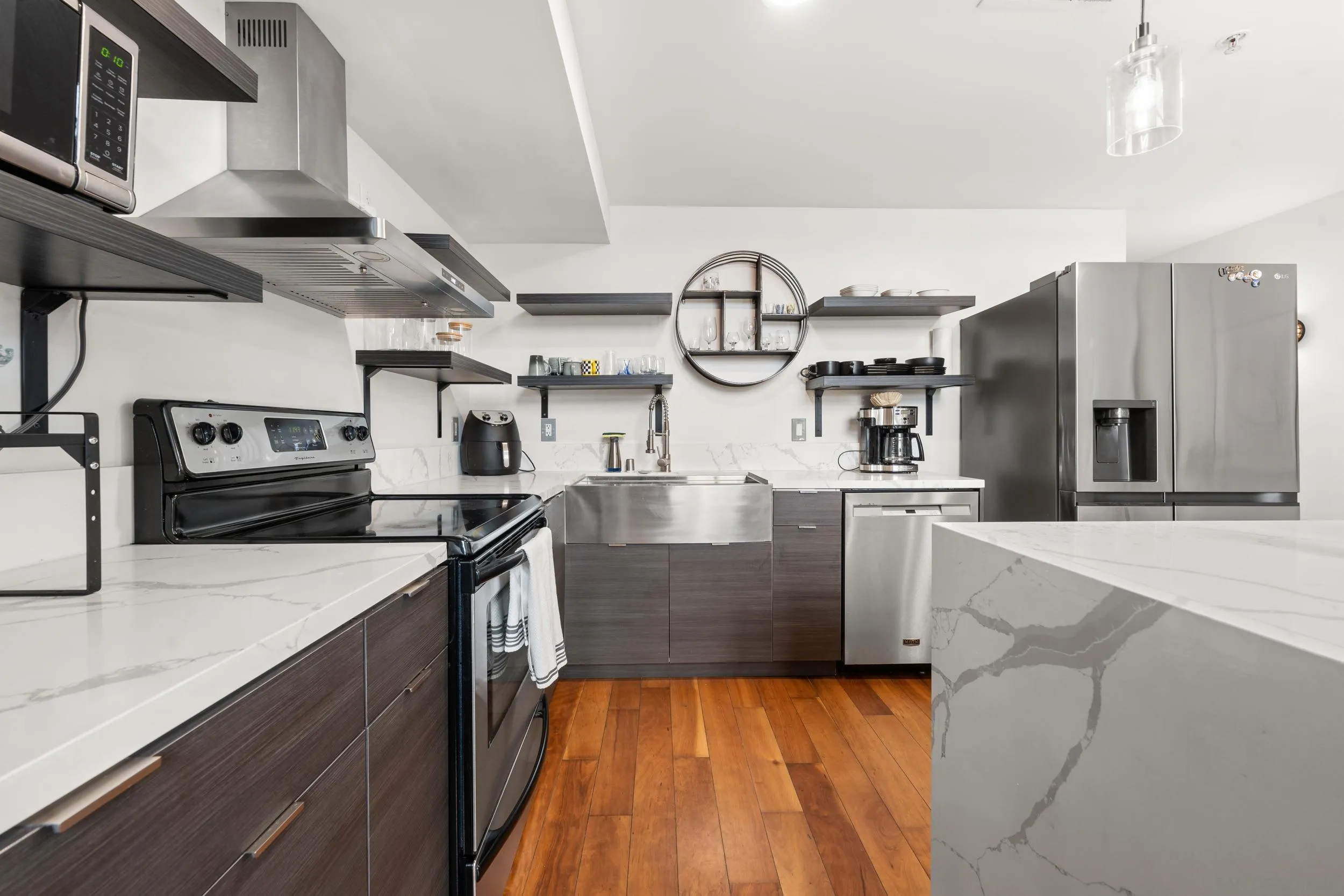 https://cdn.realtyfeed.com/cdn/127/250040417/0bad33d6f07302a16ab4778c60696f94.webp