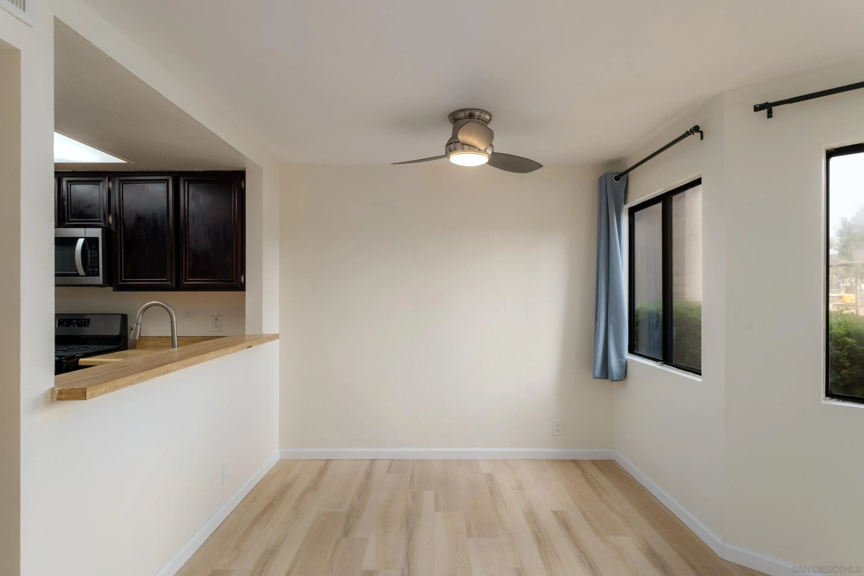 https://cdn.realtyfeed.com/cdn/127/250040423/342a0e737e376a19c97f67fc76641e8f.webp
