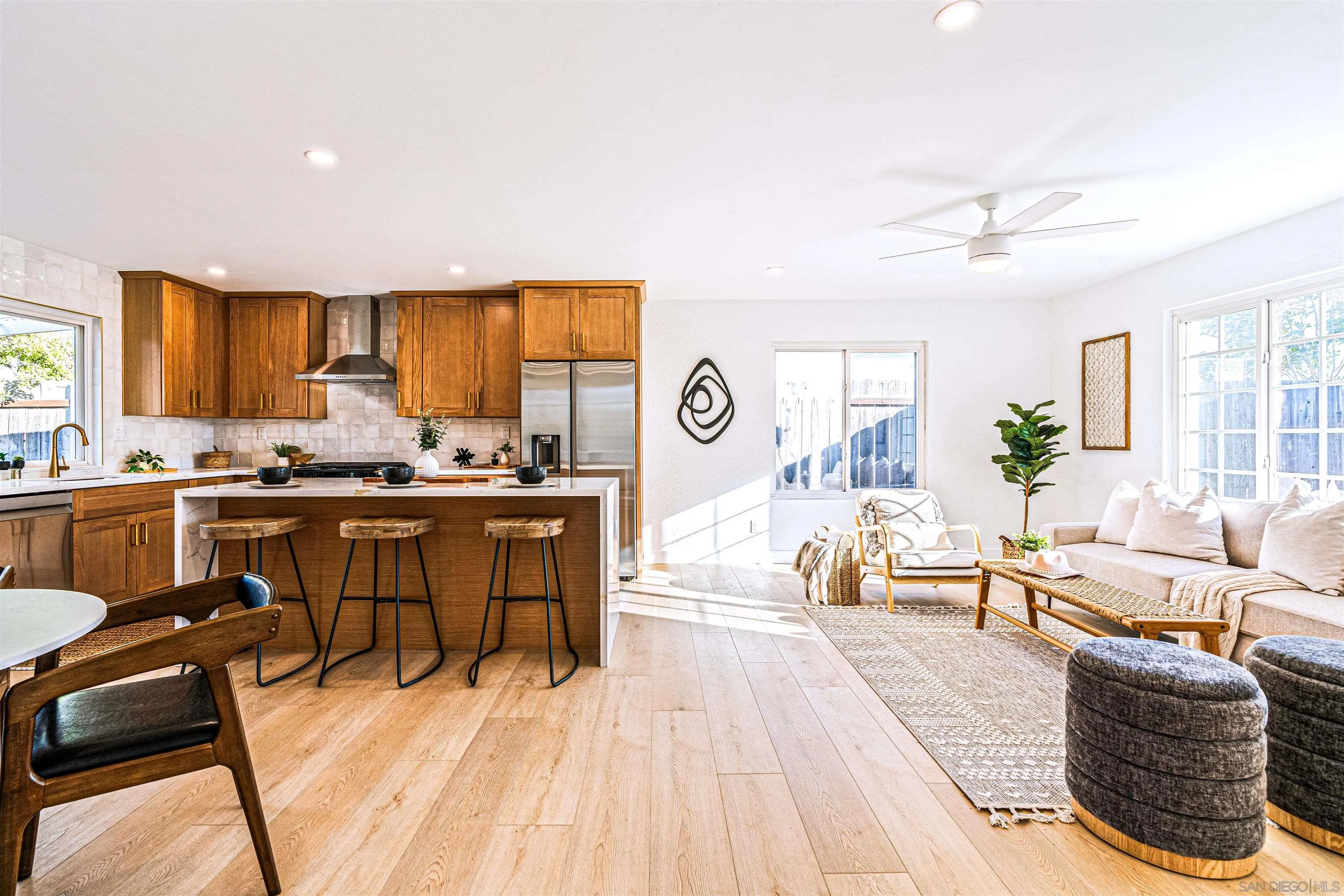 https://cdn.realtyfeed.com/cdn/127/250040436/0c96c7bf3f2b742af8830097035fa62d.webp