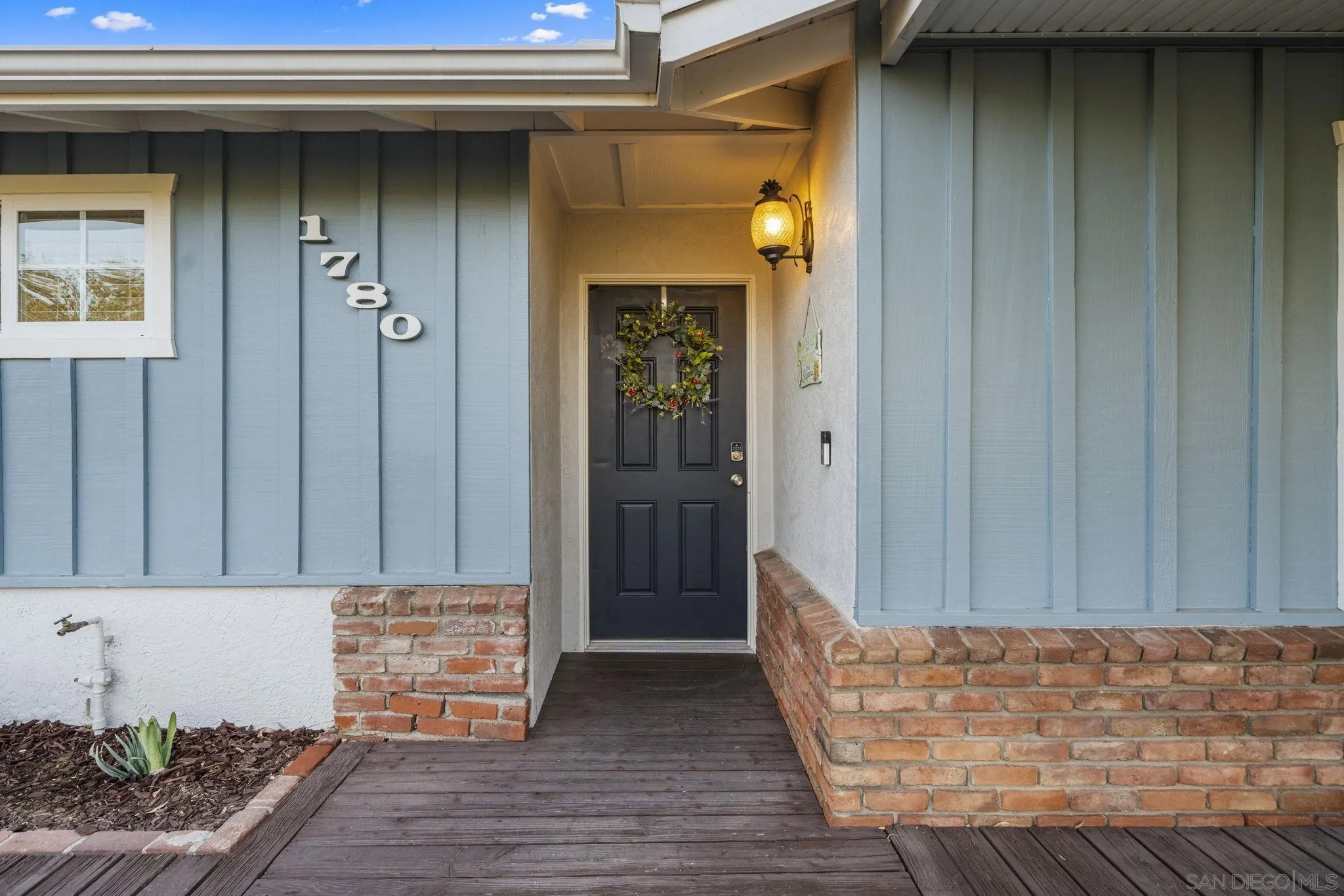 https://cdn.realtyfeed.com/cdn/127/250040443/4ecba99779dfbb2e27aa9704441e8acd.webp