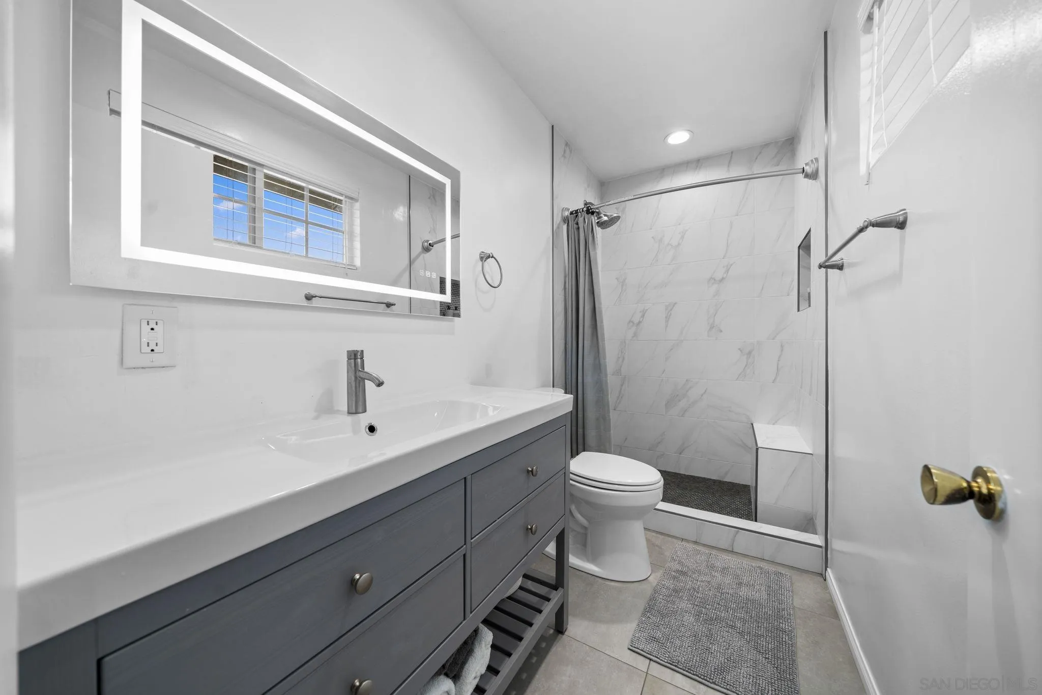 https://cdn.realtyfeed.com/cdn/127/250040443/5964cee0a438a9da8641cecf471b2573.webp