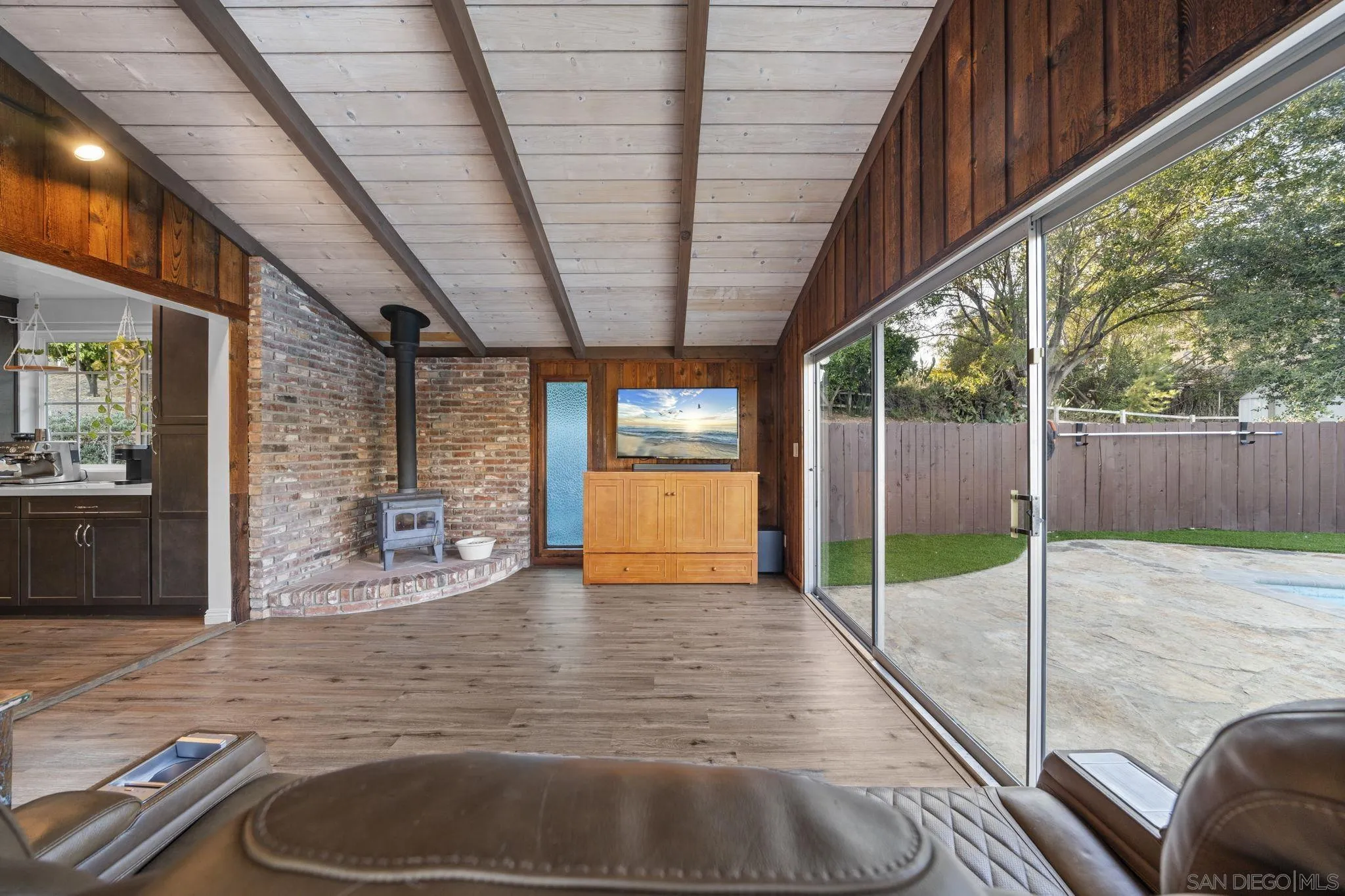 https://cdn.realtyfeed.com/cdn/127/250040443/b0cc1d6a3a076bfd2421afb9aa9f1e97.webp