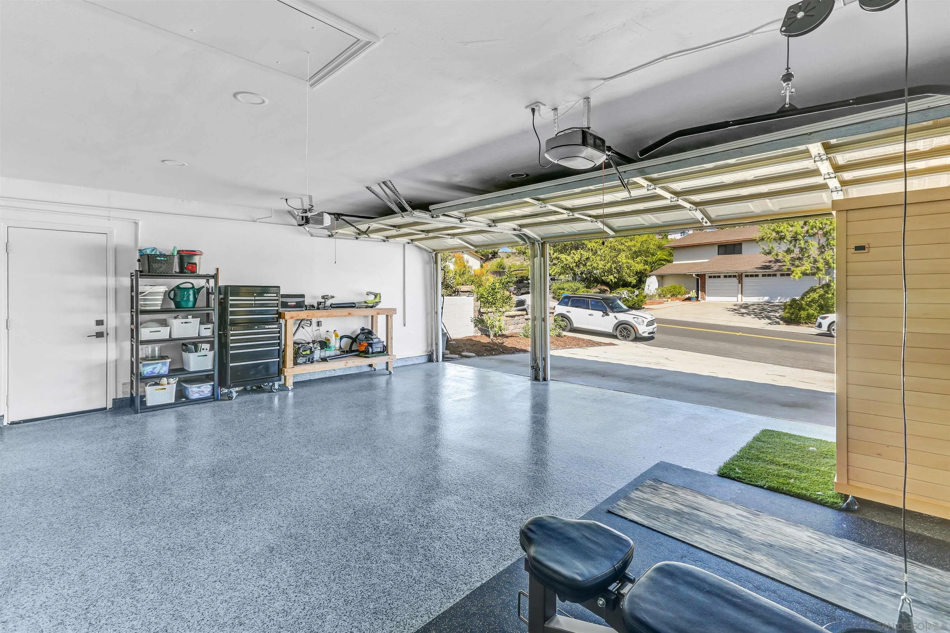 https://cdn.realtyfeed.com/cdn/127/250040446/3106a9a406be58e62bd92d4962f5b8f8.webp