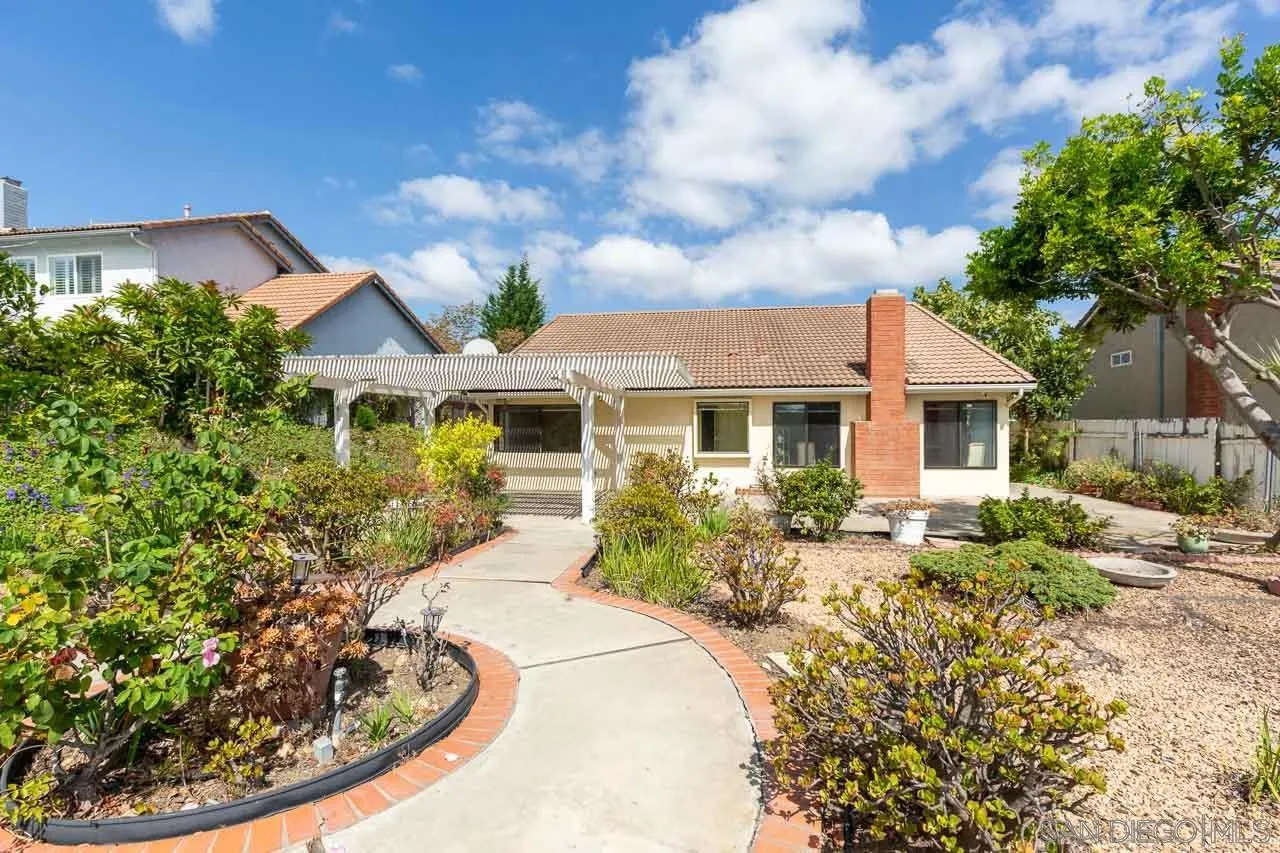 https://cdn.realtyfeed.com/cdn/127/250040447/c351e1ea5b4fca5cfc712883a148b414.webp