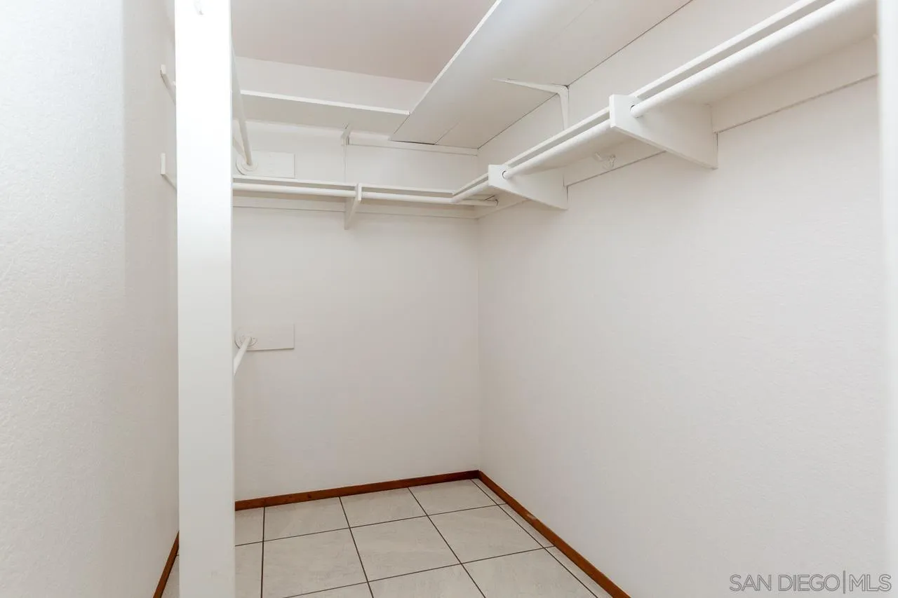 https://cdn.realtyfeed.com/cdn/127/250040447/e88aac06b396a393b13cf09a7a385026.webp