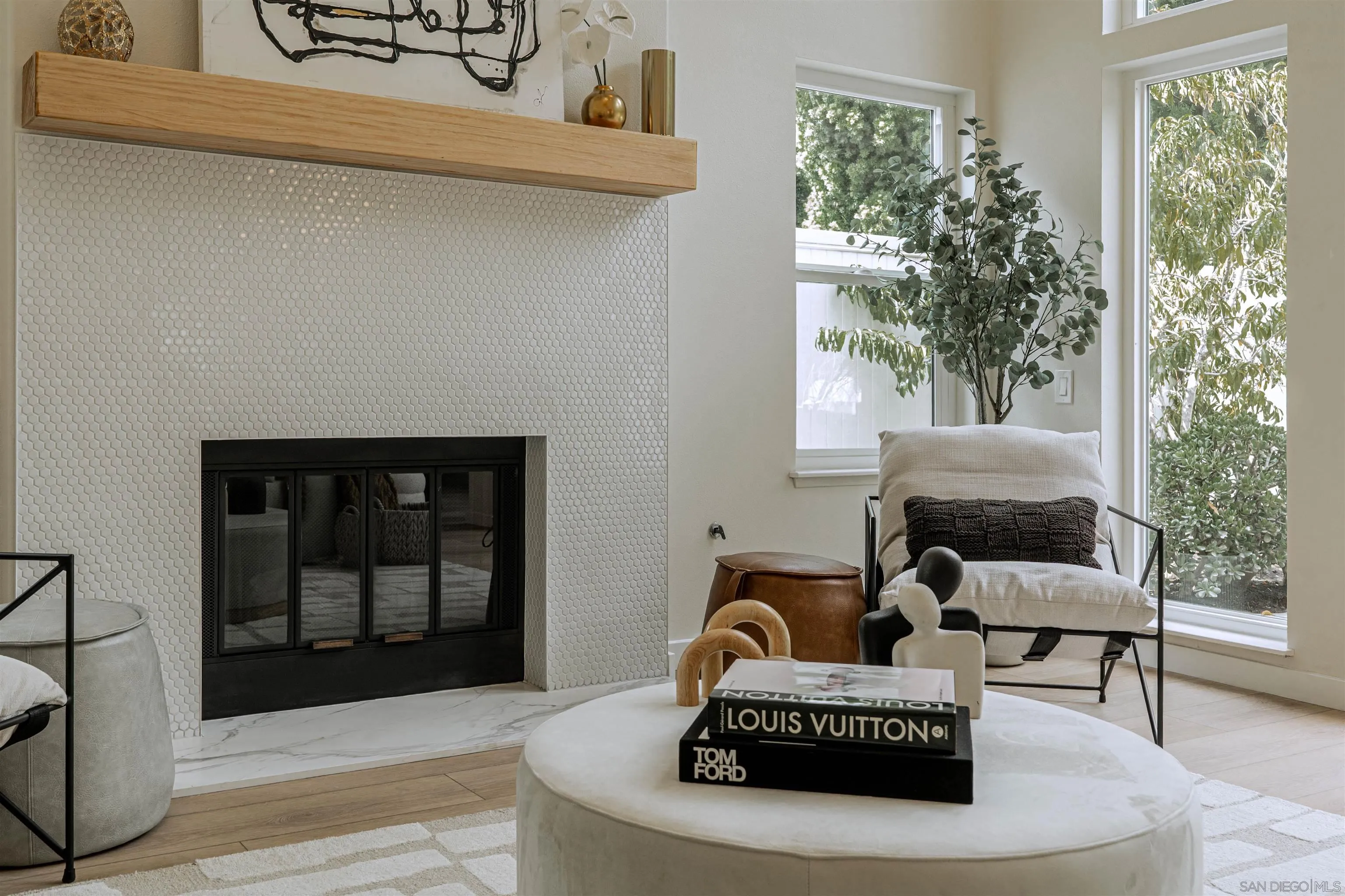 https://cdn.realtyfeed.com/cdn/127/250040449/3997b0b8a037e34f4cc6507b00d4bf09.webp