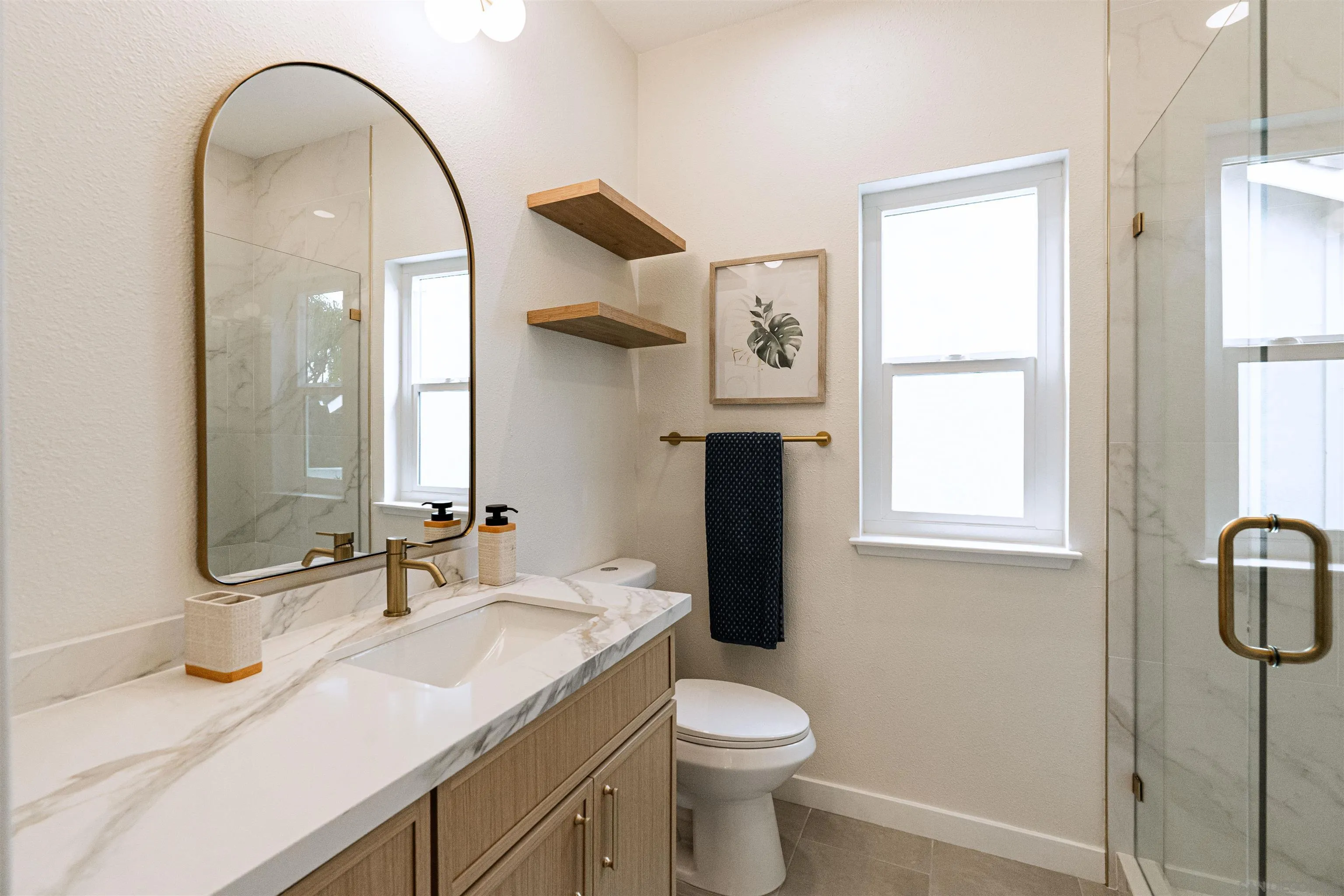 https://cdn.realtyfeed.com/cdn/127/250040449/a17de974e6307b8c4b4ee1af4528f59c.webp