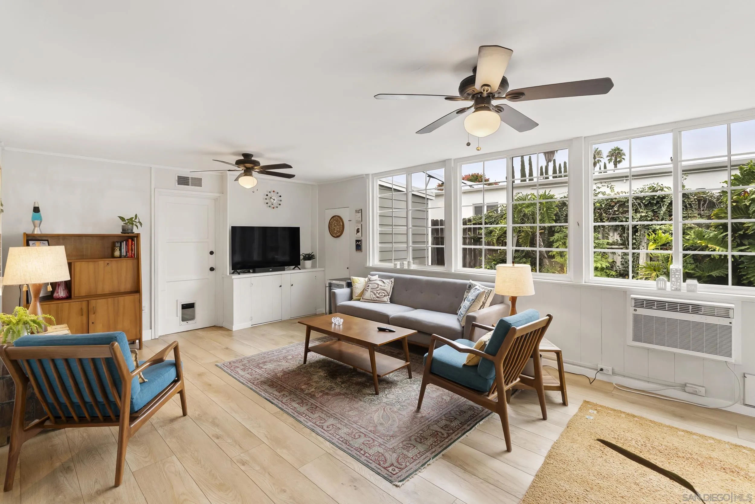 https://cdn.realtyfeed.com/cdn/127/250040453/7a448f9e38a2c38fa1982d92436c09a0.webp
