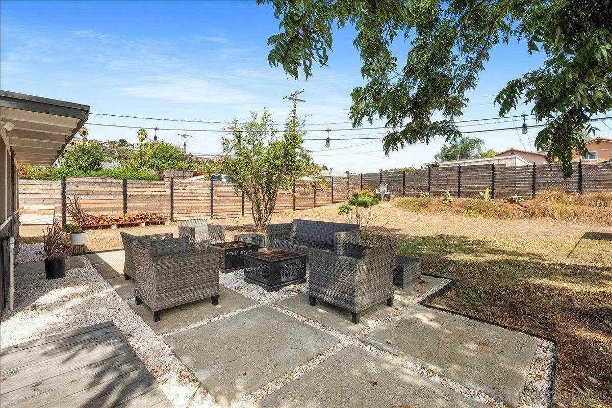 https://cdn.realtyfeed.com/cdn/127/250040460/84e15b5a1b1af9462a84726e058c4b4a.webp