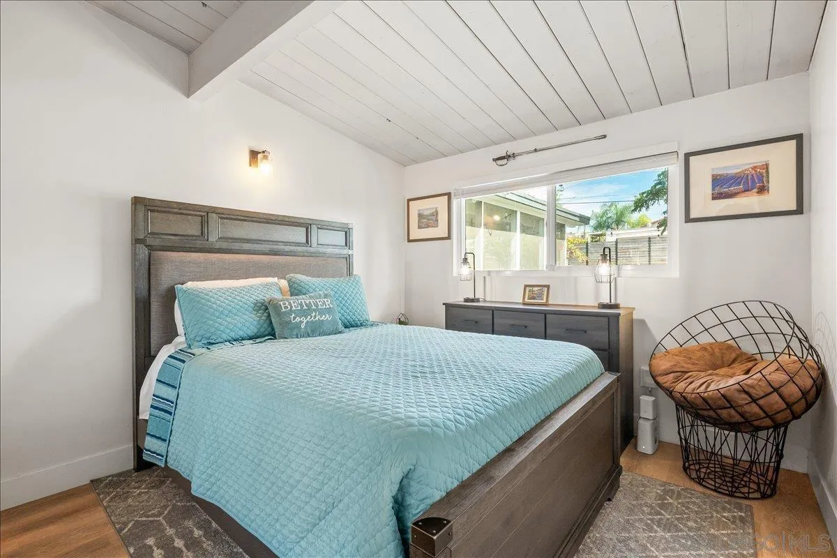 https://cdn.realtyfeed.com/cdn/127/250040460/a7ce50a4eec444c5688ebf43d0b105f6.webp