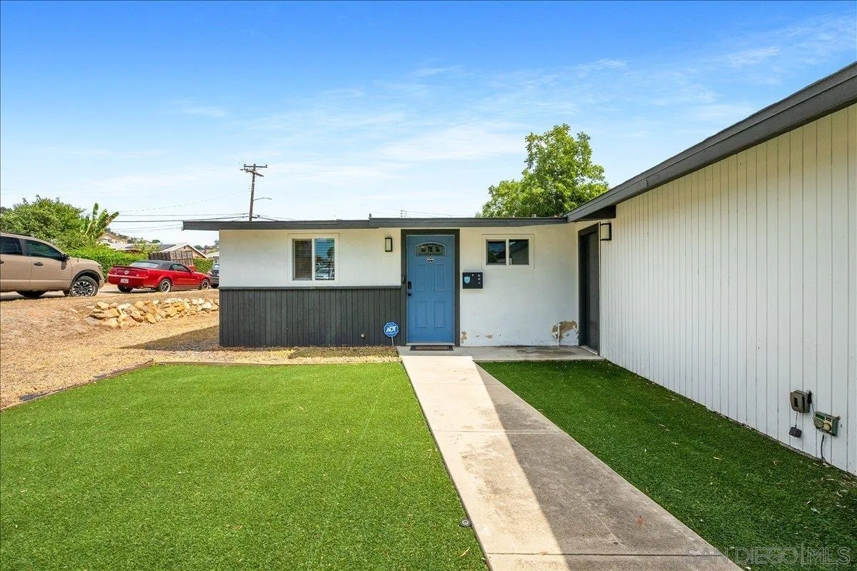 https://cdn.realtyfeed.com/cdn/127/250040460/c934a37296d987fcd2d10f8e8fc41e48.webp