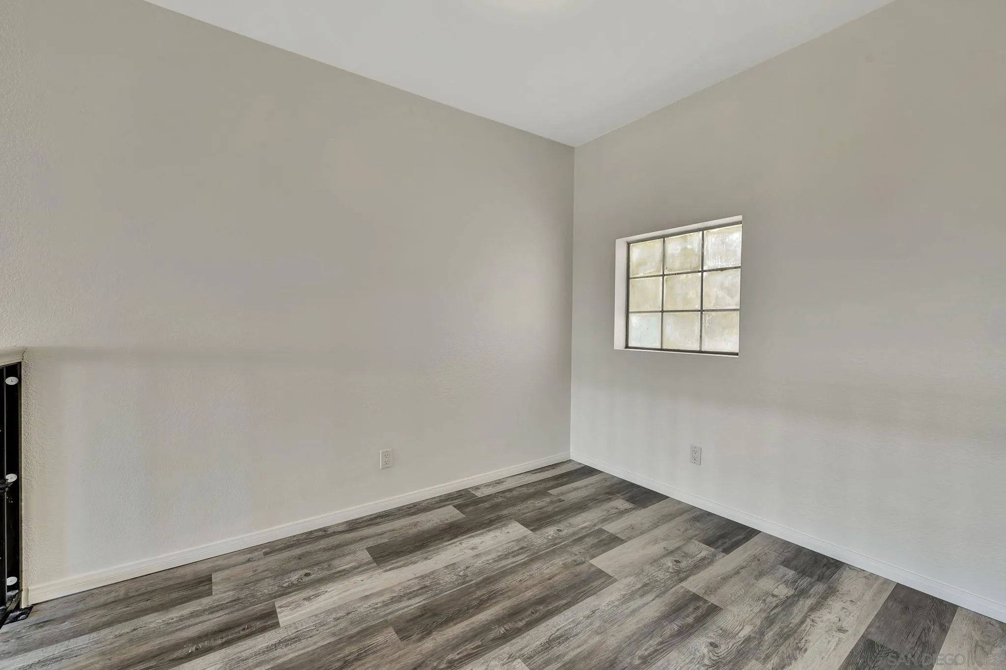 Photo #22: 250040464 Listing: Photo #22