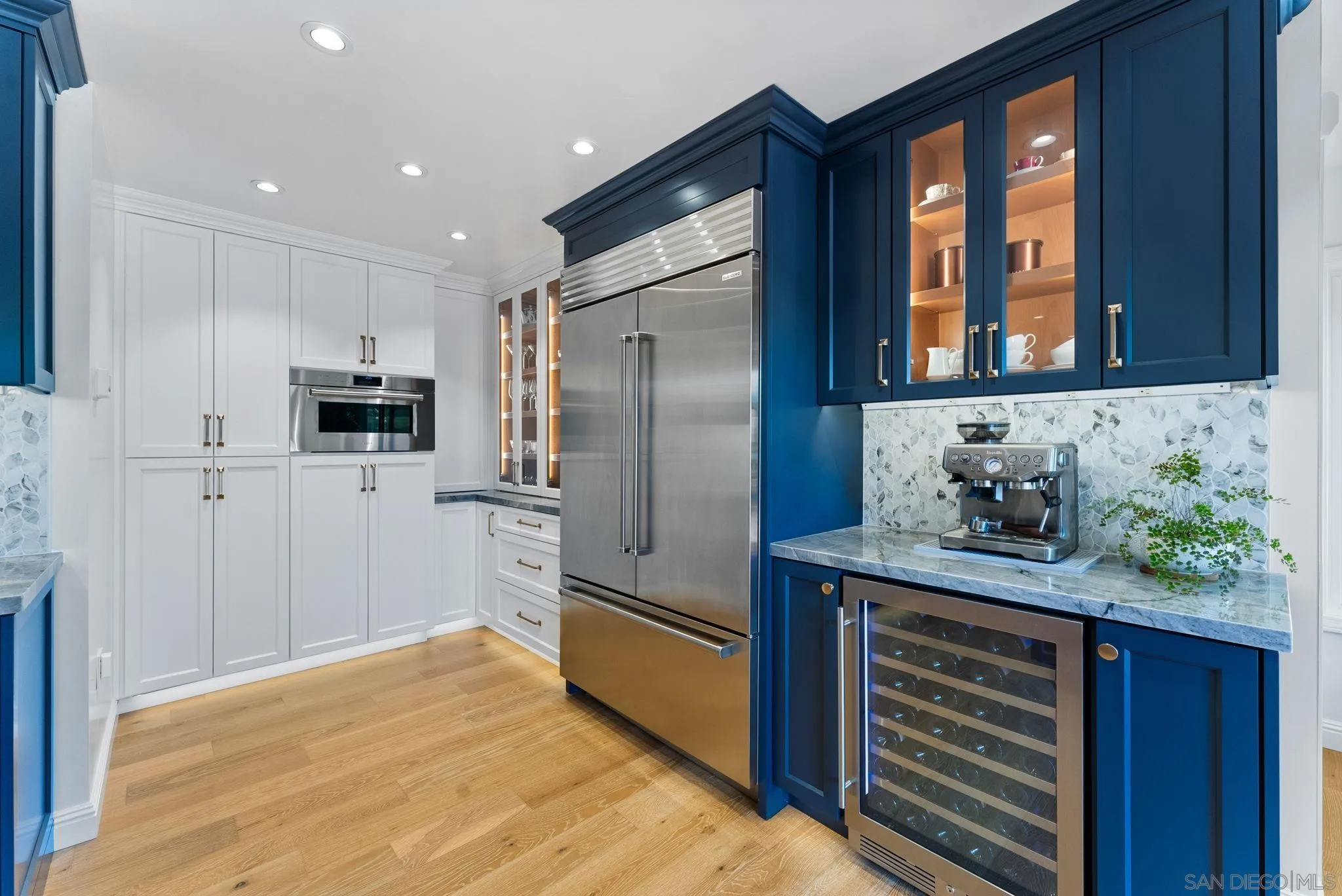 https://cdn.realtyfeed.com/cdn/127/250040469/0a1213a8b7349e3dafad693c550228e0.webp