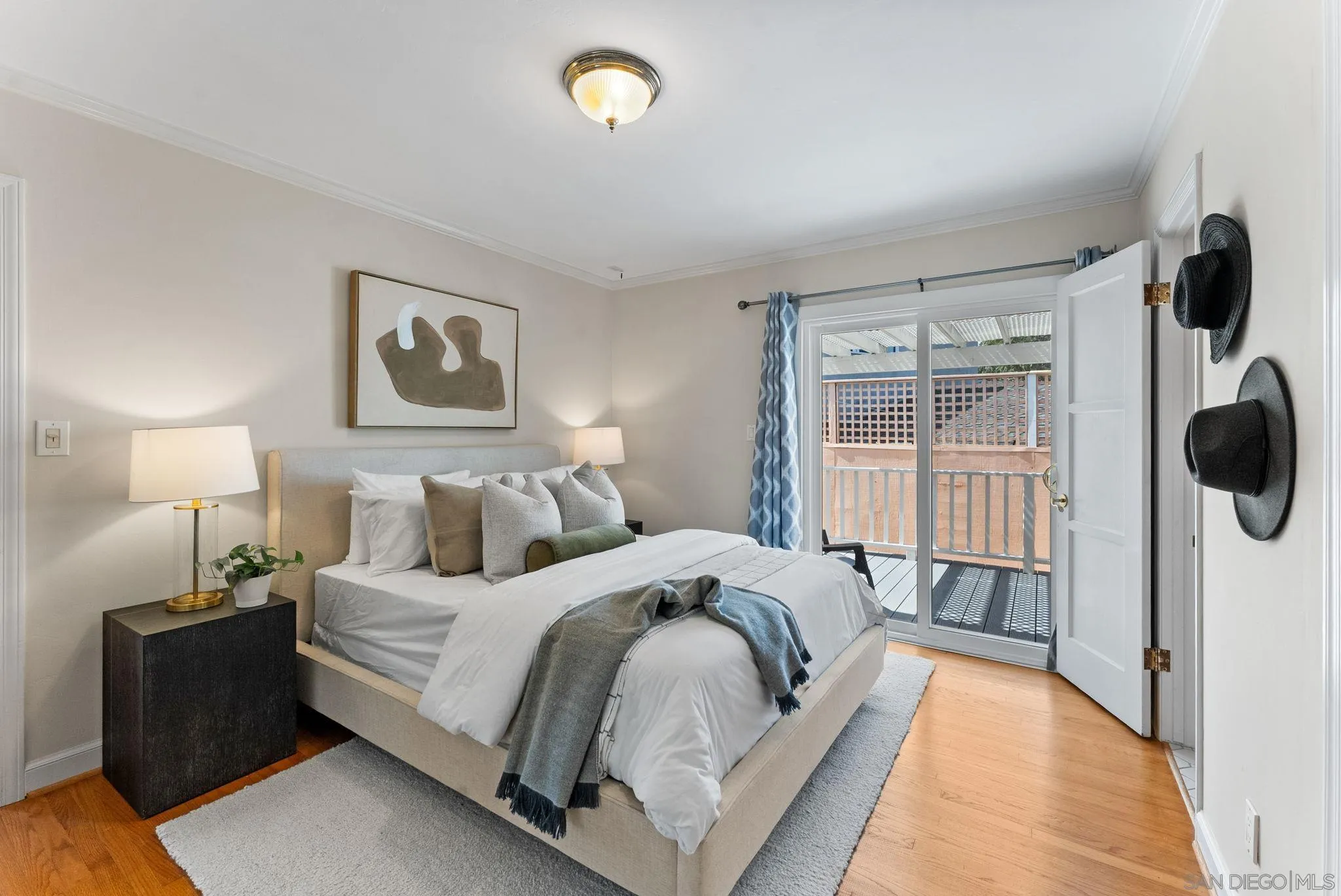 https://cdn.realtyfeed.com/cdn/127/250040469/f7e31128b2d1a9062d9a7e296c1c523c.webp