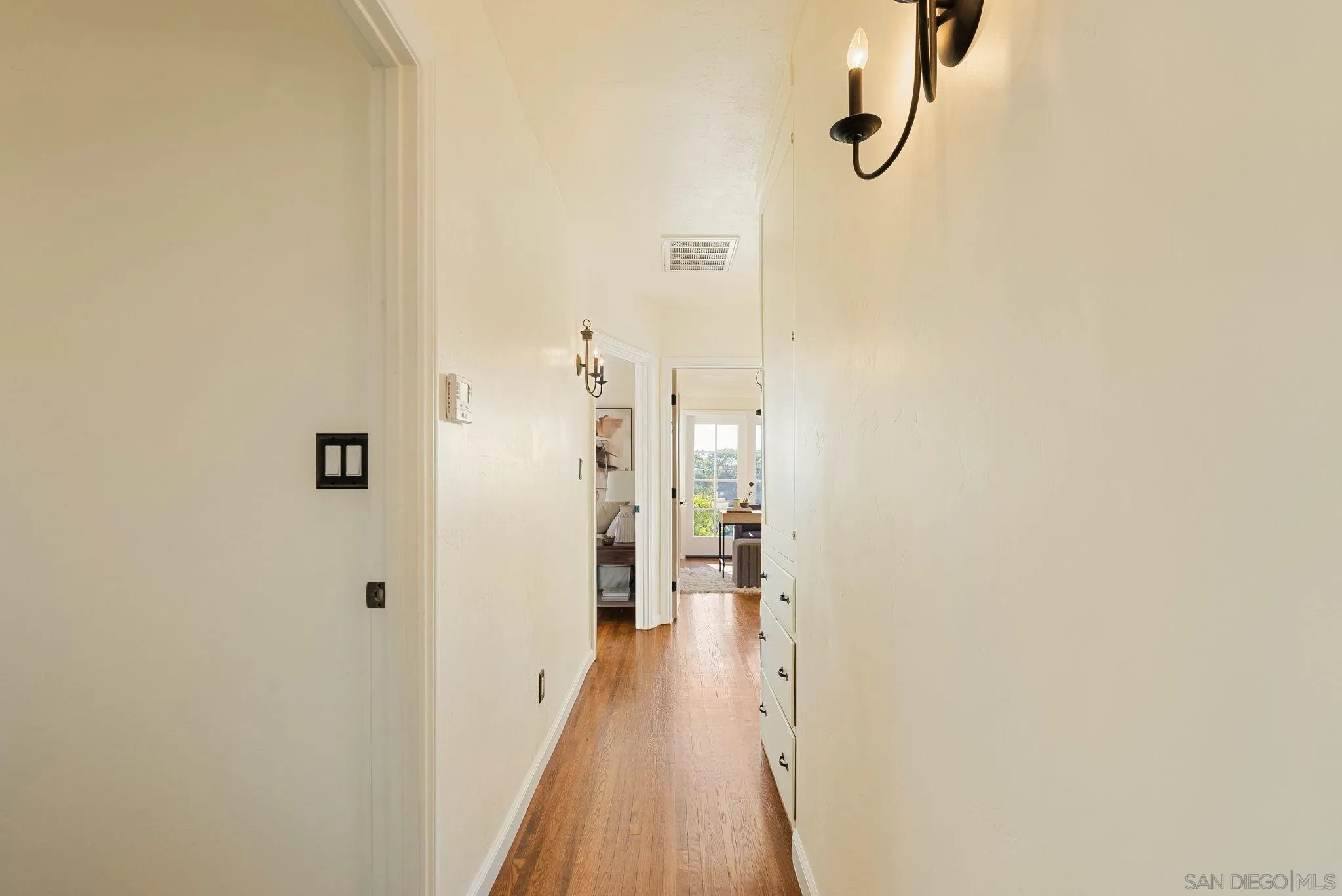 https://cdn.realtyfeed.com/cdn/127/250040470/7d5101f9236594ef79e1375f97b8e45a.webp