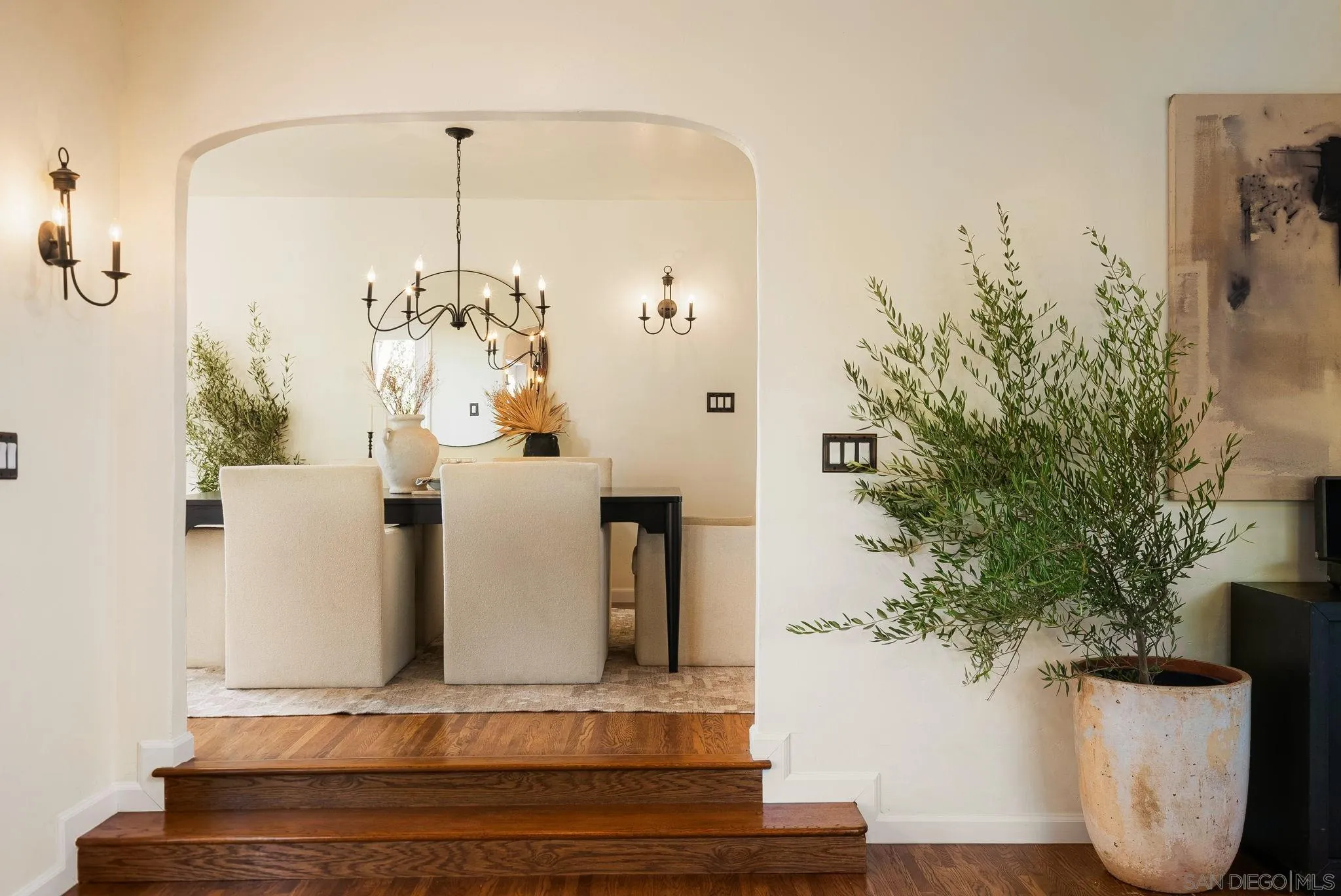 https://cdn.realtyfeed.com/cdn/127/250040470/d5b6bf40e474db3aeeeedc0f28b04e0b.webp