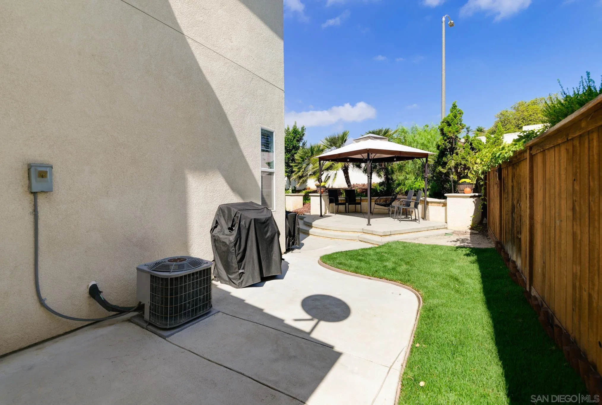 https://cdn.realtyfeed.com/cdn/127/250040474/90d922a0866ab86b813ac9e31b13dc03.webp