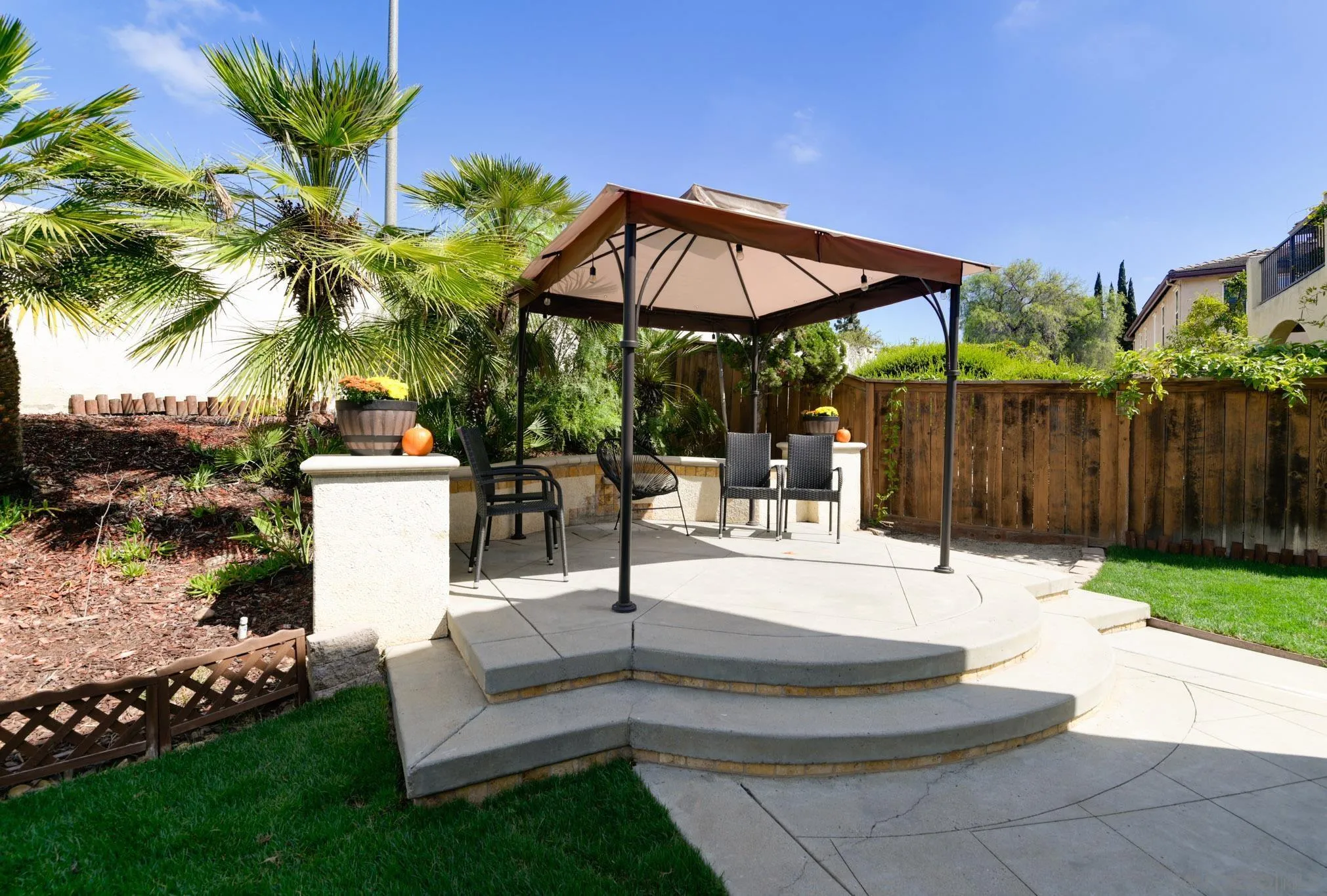 https://cdn.realtyfeed.com/cdn/127/250040474/d8a80fb08de8be7b215f1256edfb0ae4.webp