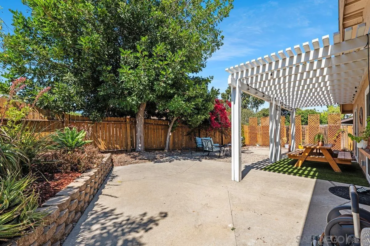 https://cdn.realtyfeed.com/cdn/127/250040478/bcb35bb4d774cfc39726bb4bf3586774.webp