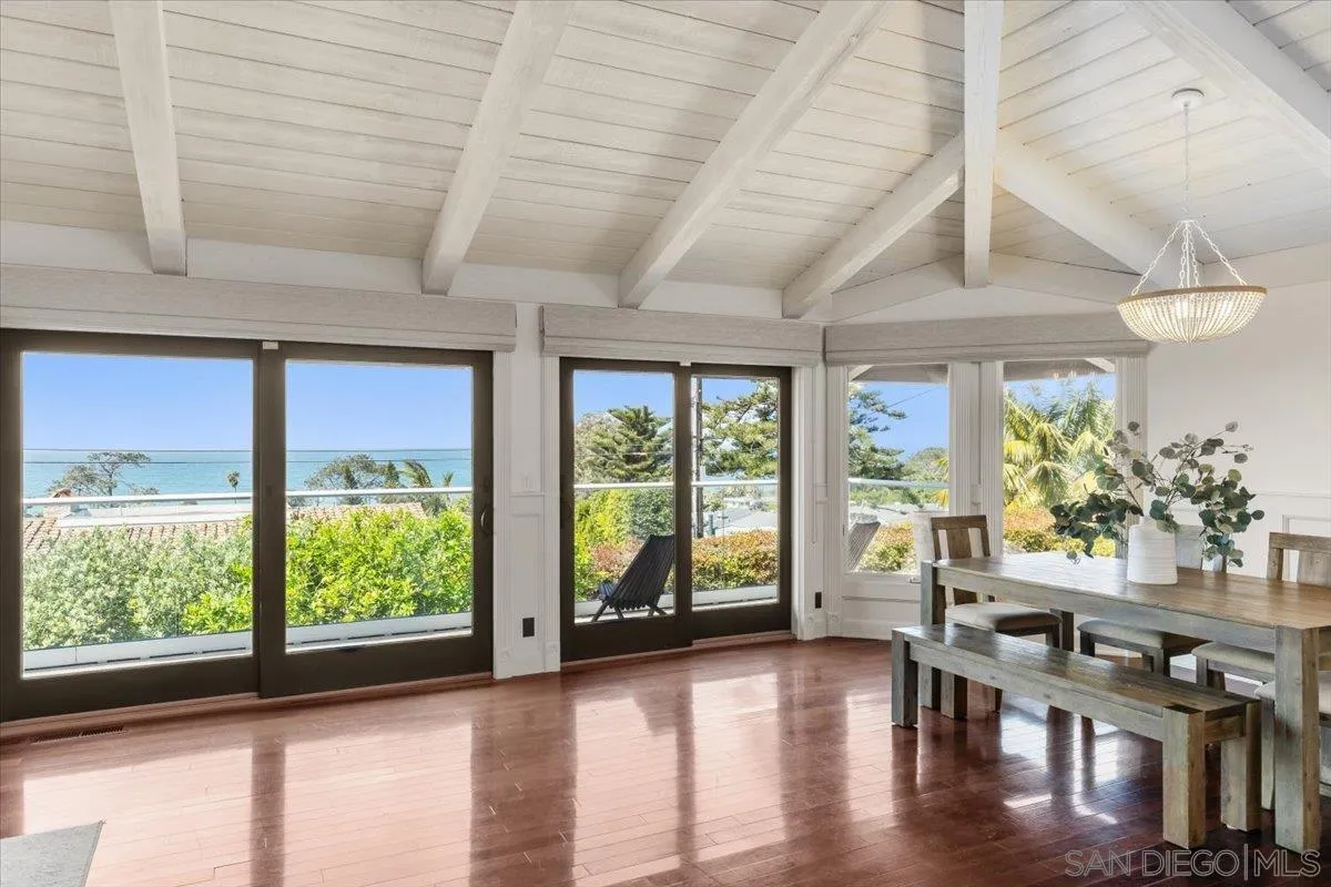 https://cdn.realtyfeed.com/cdn/127/250040479/1576fb6cb971a18d7cc322bc1da94fb3.webp
