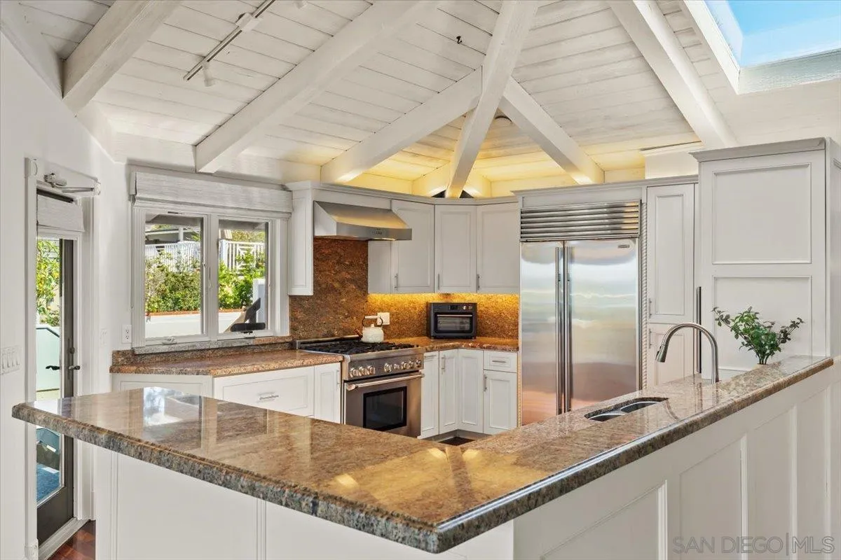 https://cdn.realtyfeed.com/cdn/127/250040479/228dbefae2b27ebca6035583519c8de6.webp