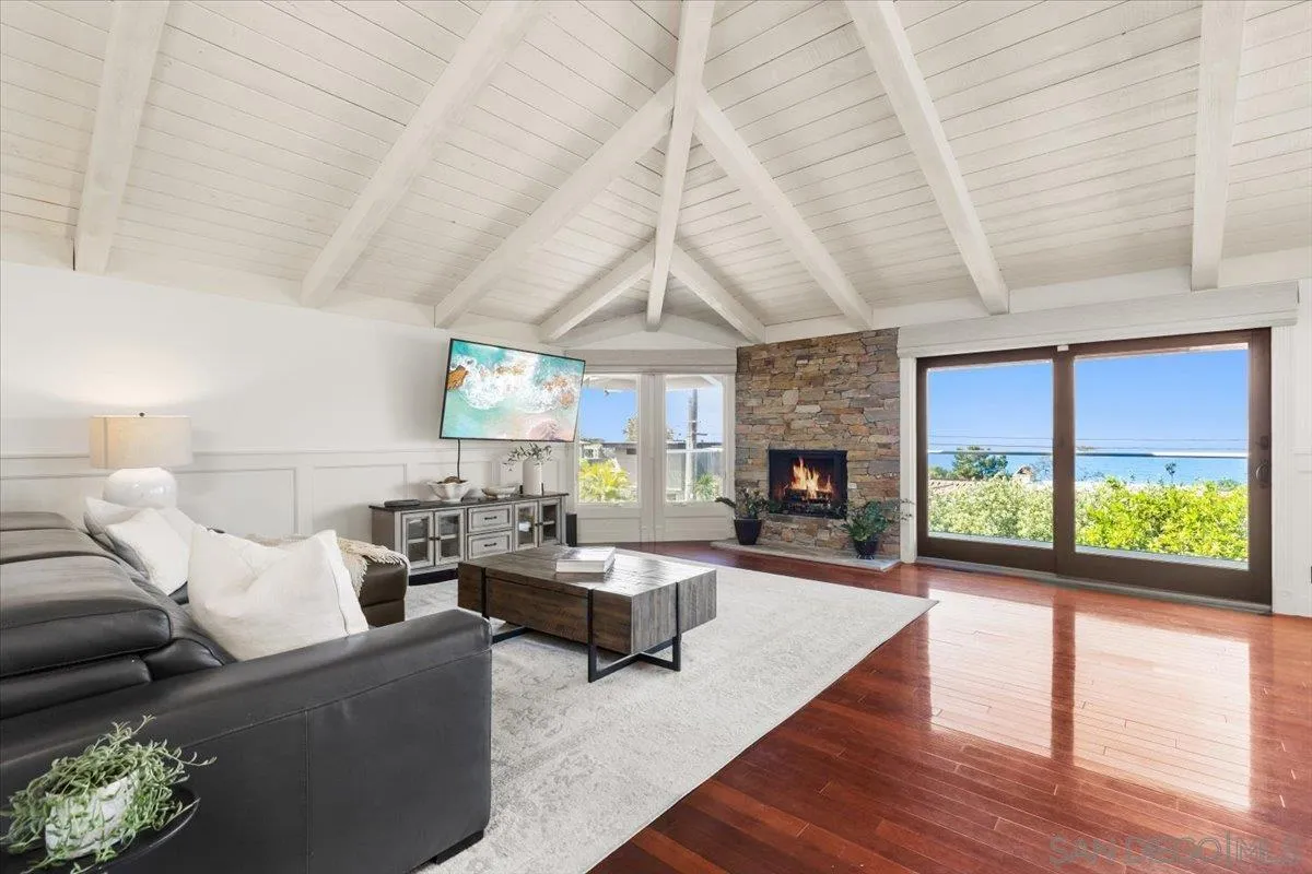 https://cdn.realtyfeed.com/cdn/127/250040479/4ebb92dbbe5e1a869b3d8fd0440d4167.webp