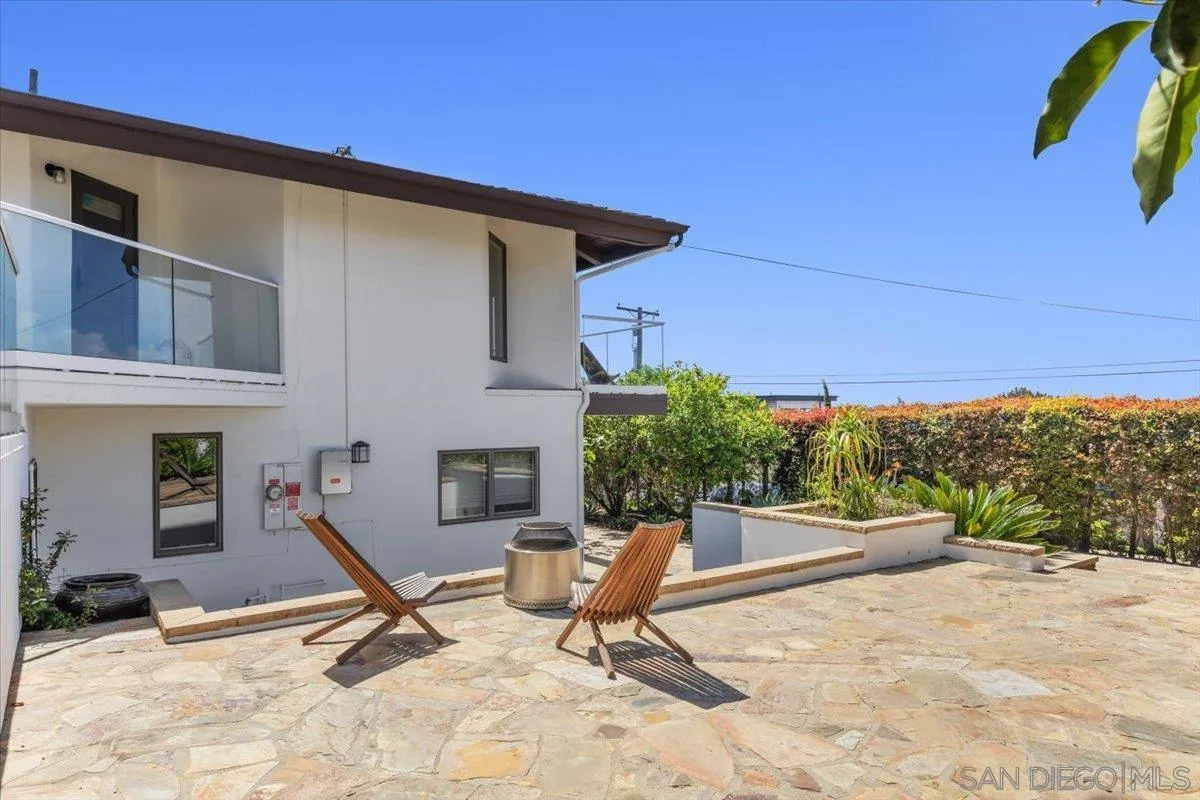 https://cdn.realtyfeed.com/cdn/127/250040479/66b6a5fd70a15caa46a7653a393e67cc.webp