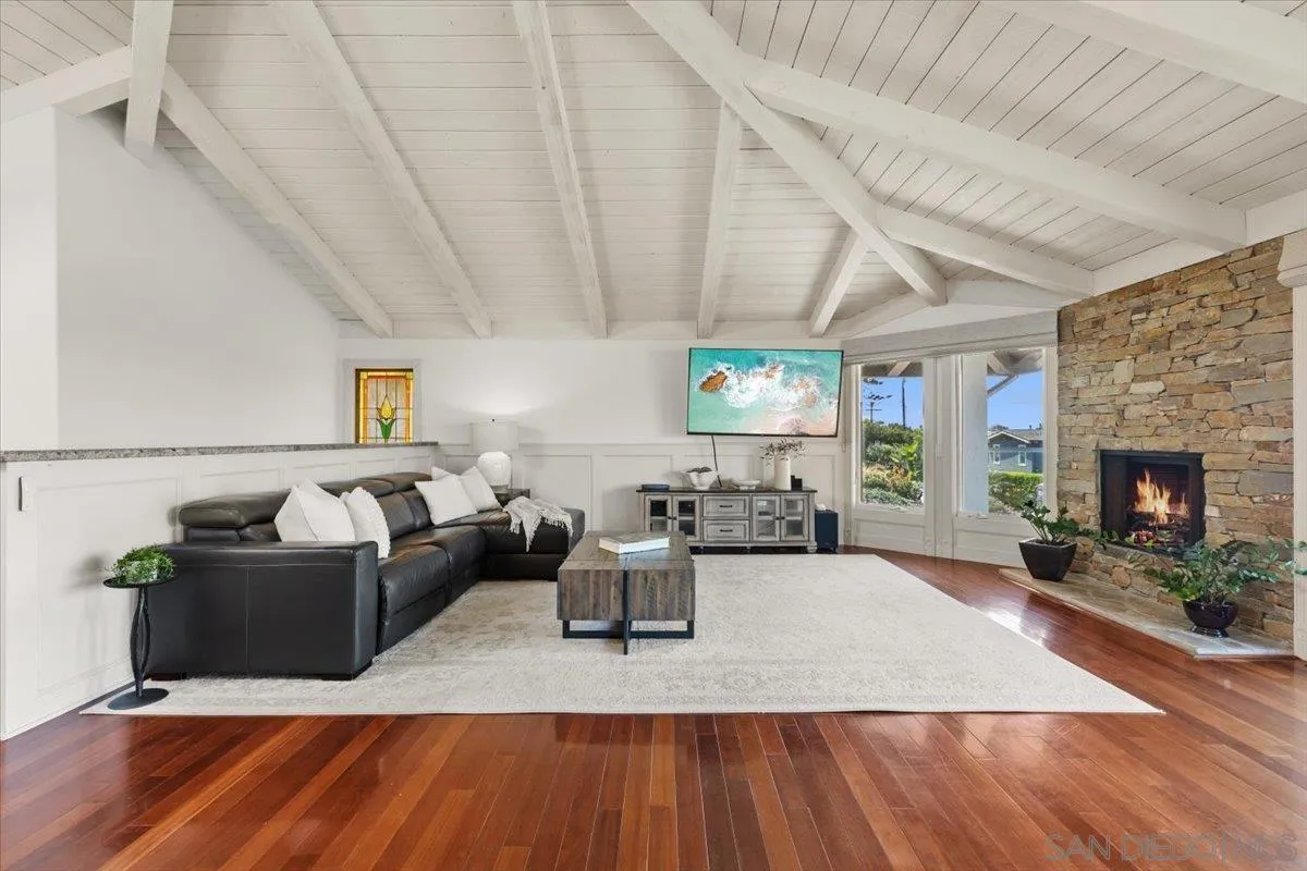 https://cdn.realtyfeed.com/cdn/127/250040479/a5e233b2eda7197e114cf5a1e831fc08.webp