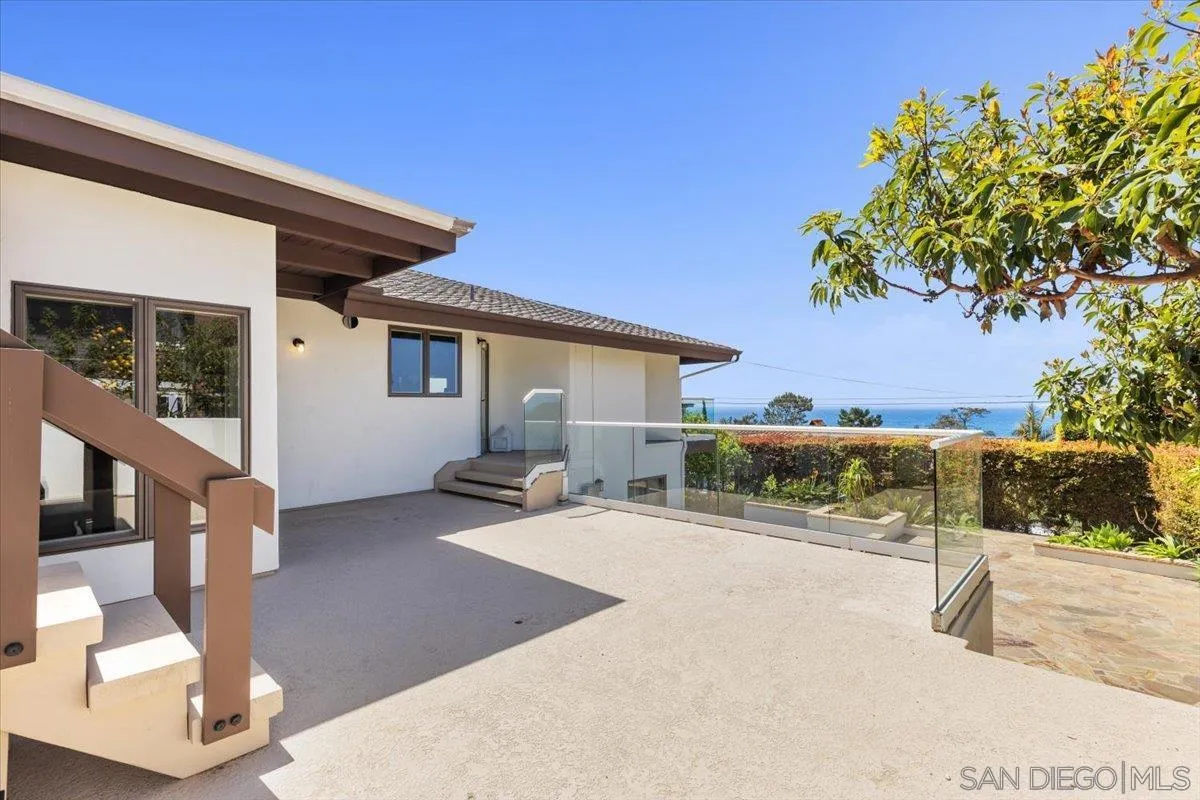 https://cdn.realtyfeed.com/cdn/127/250040479/a6598f60c06e49d07d276f10a973e185.webp