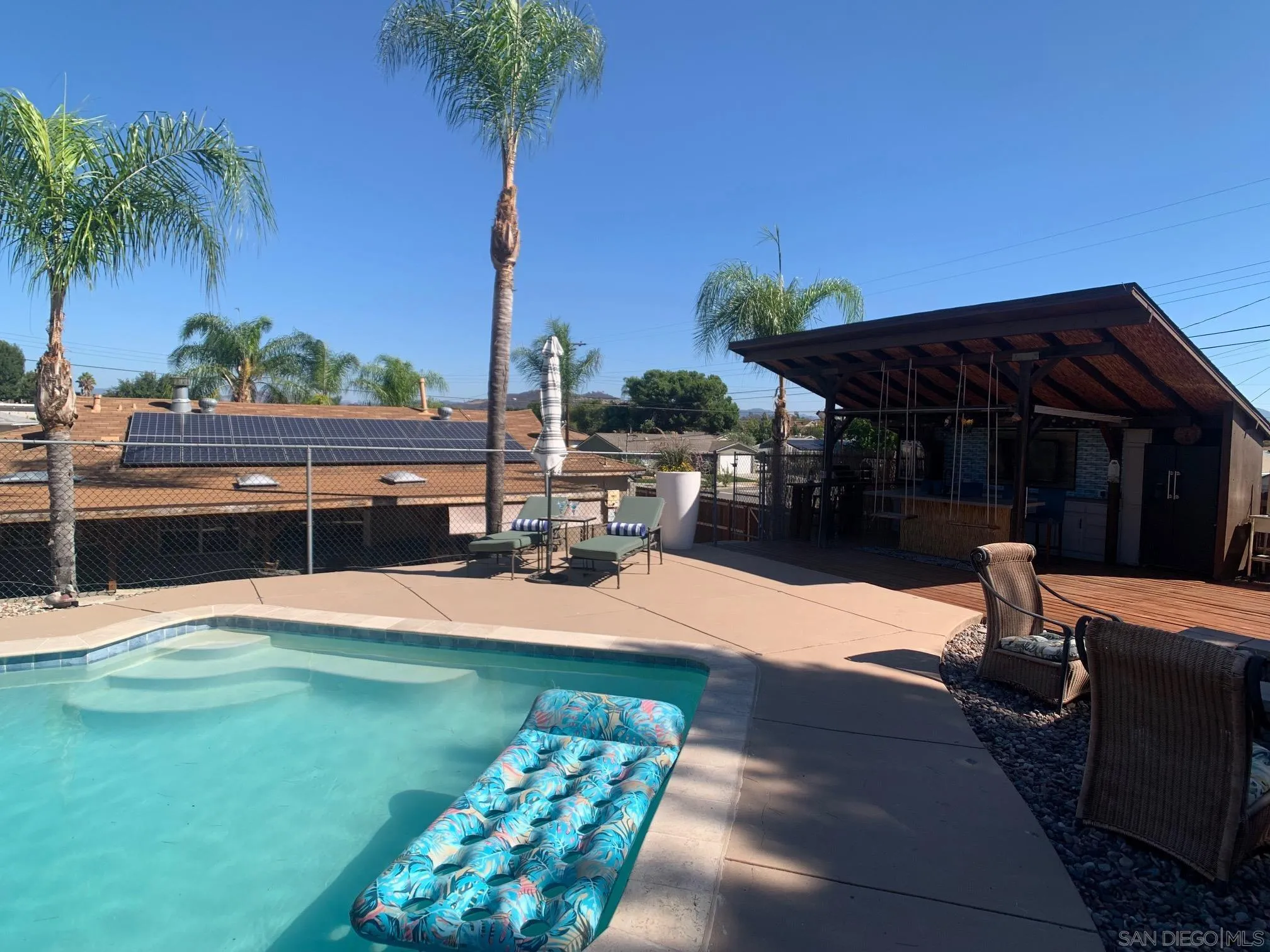 https://cdn.realtyfeed.com/cdn/127/250040485/0a7fa09b41284be0b43da1b943eee7fe.webp