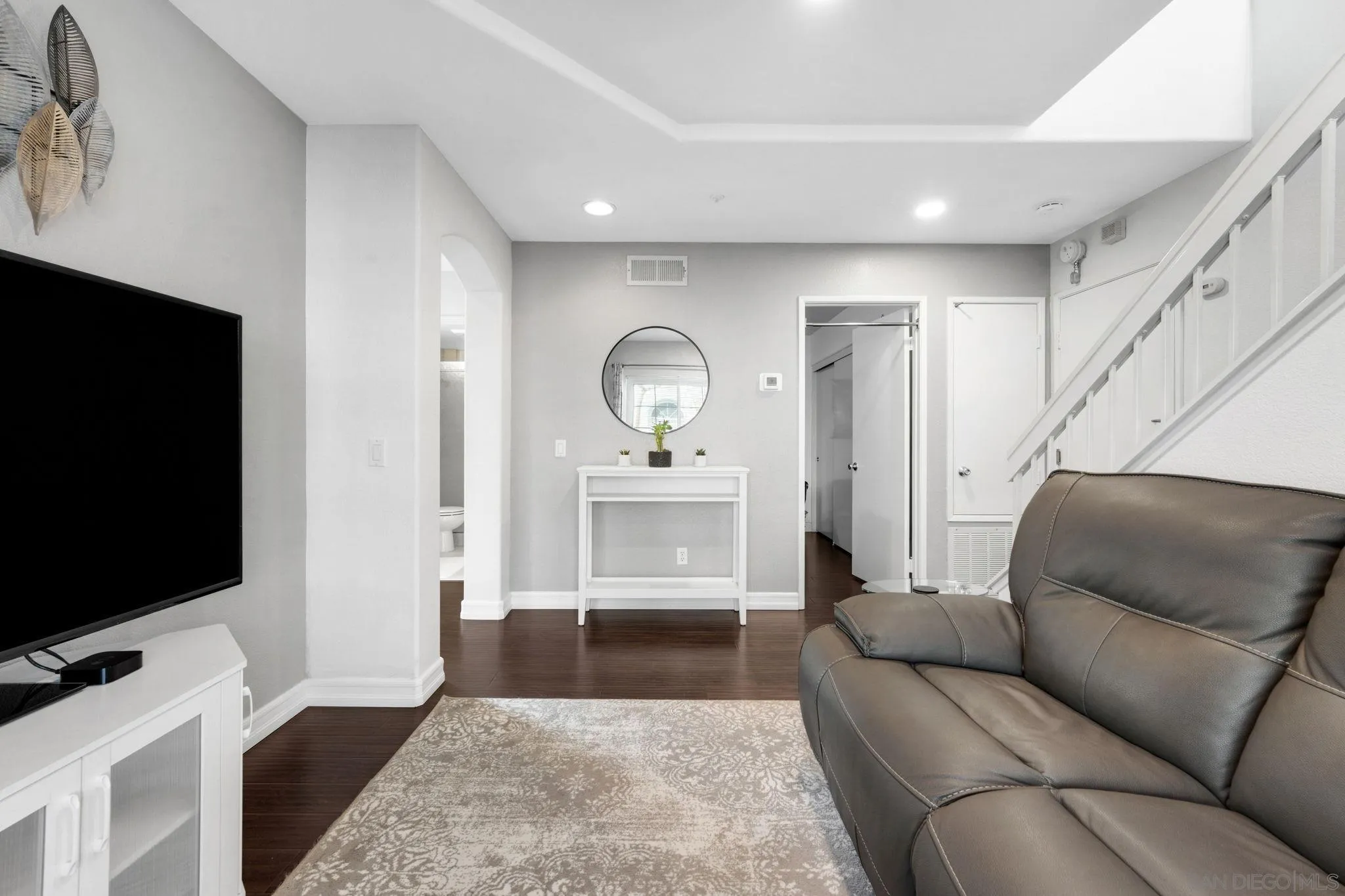 https://cdn.realtyfeed.com/cdn/127/250040486/99a8ac2cf449ca531d0ef1f4e12066b8.webp