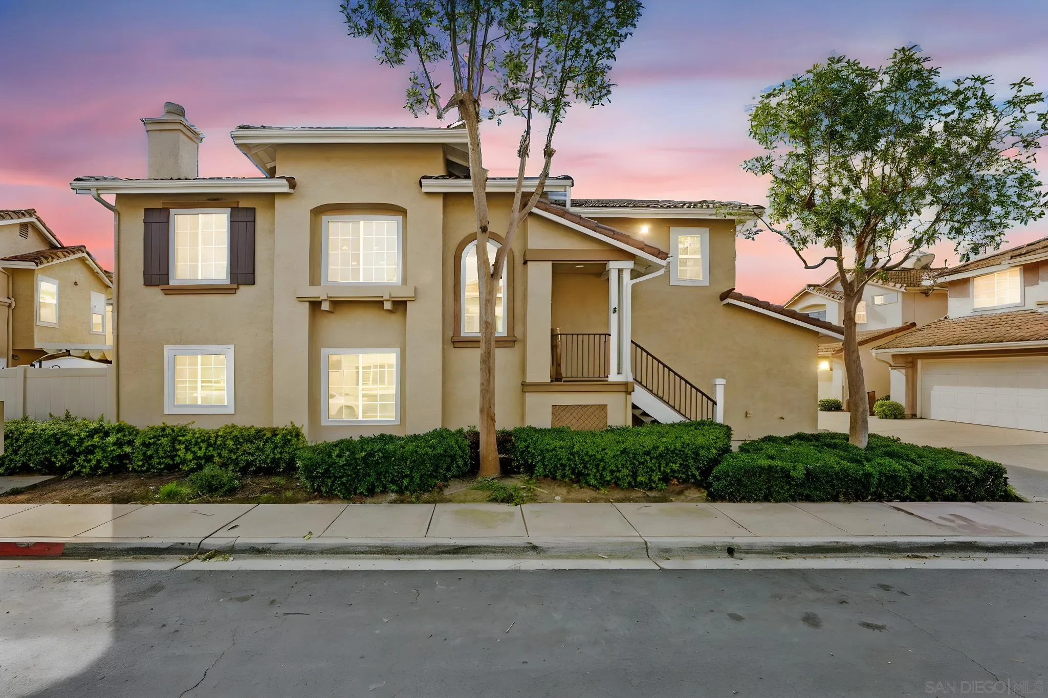 https://cdn.realtyfeed.com/cdn/127/250040486/cbc79a99e6752bfd1b8cad863c73641e.webp