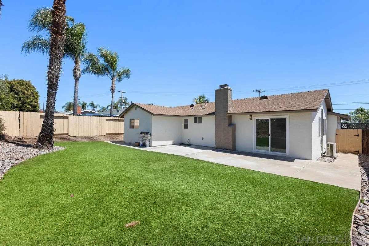 https://cdn.realtyfeed.com/cdn/127/250040487/a792a328fd08399d297fa5e9b494a1c6.webp