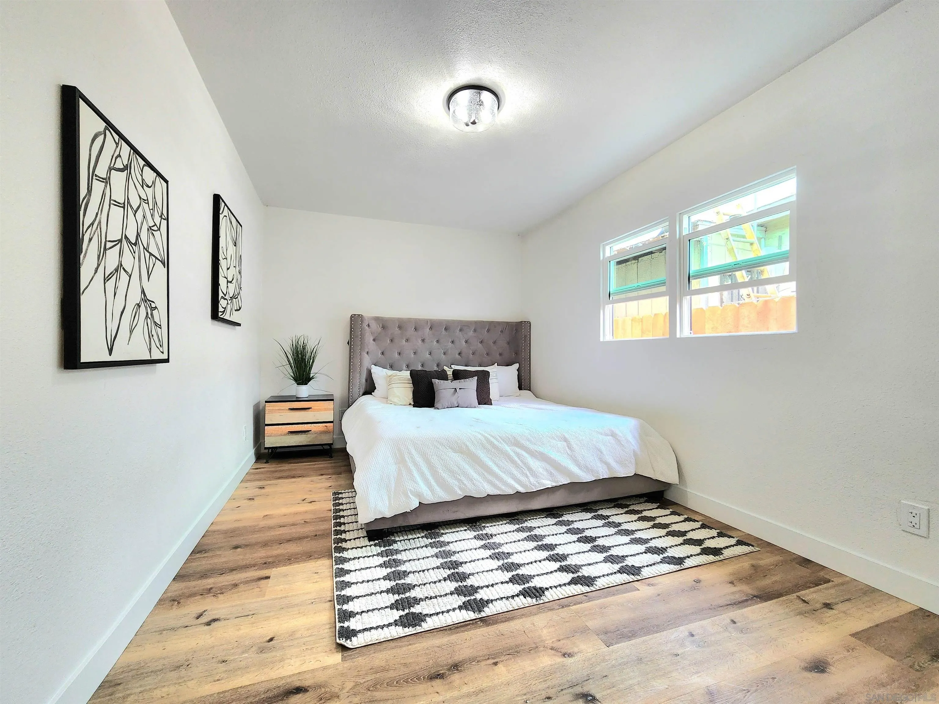 https://cdn.realtyfeed.com/cdn/127/250040490/5b2fce5a9a16e3a6b52b35f9aac145c2.webp