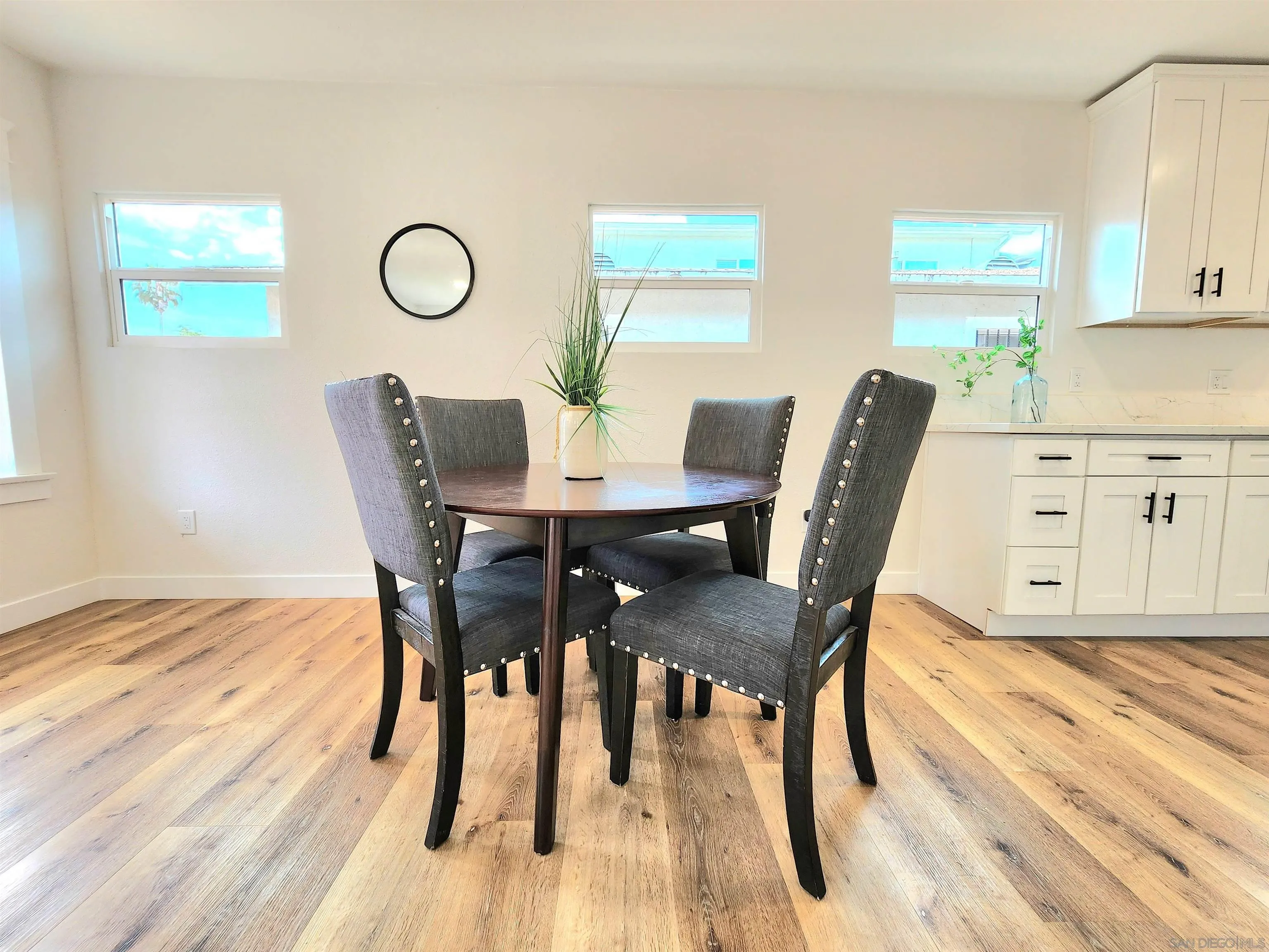 https://cdn.realtyfeed.com/cdn/127/250040490/b324b2b7f5819cf9bef3e020df02ea9f.webp