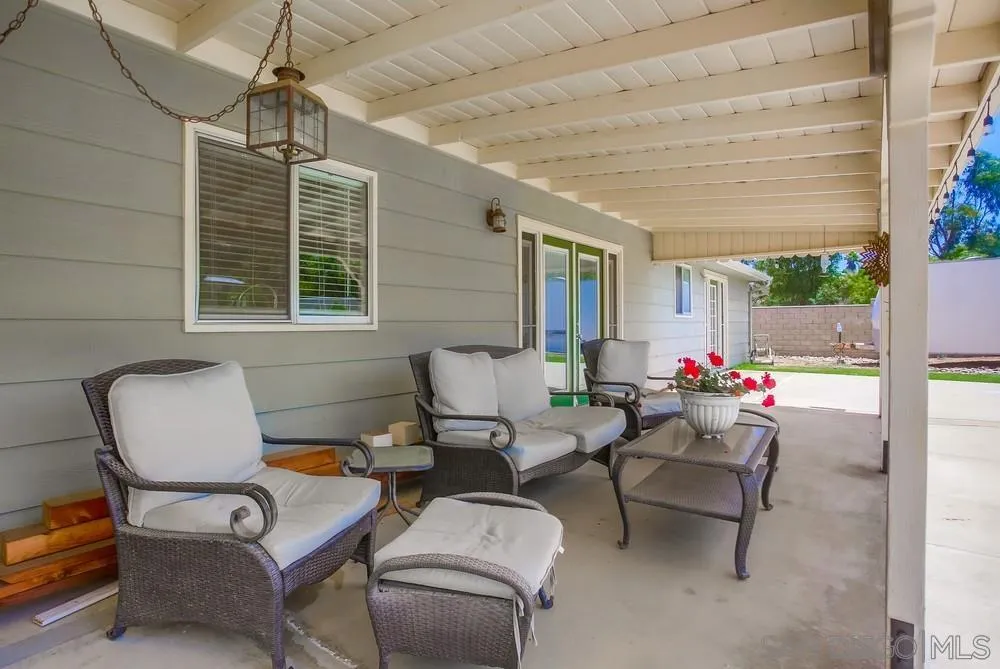 https://cdn.realtyfeed.com/cdn/127/250040491/449883f2ffc940004daa9b51fc6aa473.webp