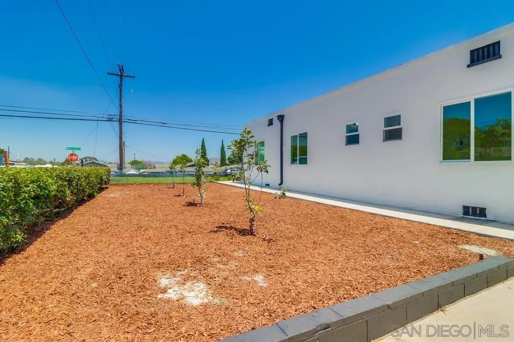 https://cdn.realtyfeed.com/cdn/127/250040493/82677df2791f7e1662c9c06ca135309d.webp