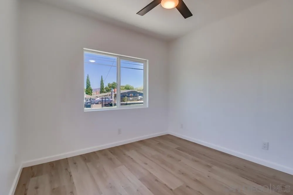 https://cdn.realtyfeed.com/cdn/127/250040493/f47b49ac7e6b2411a0a1b928d22e7235.webp