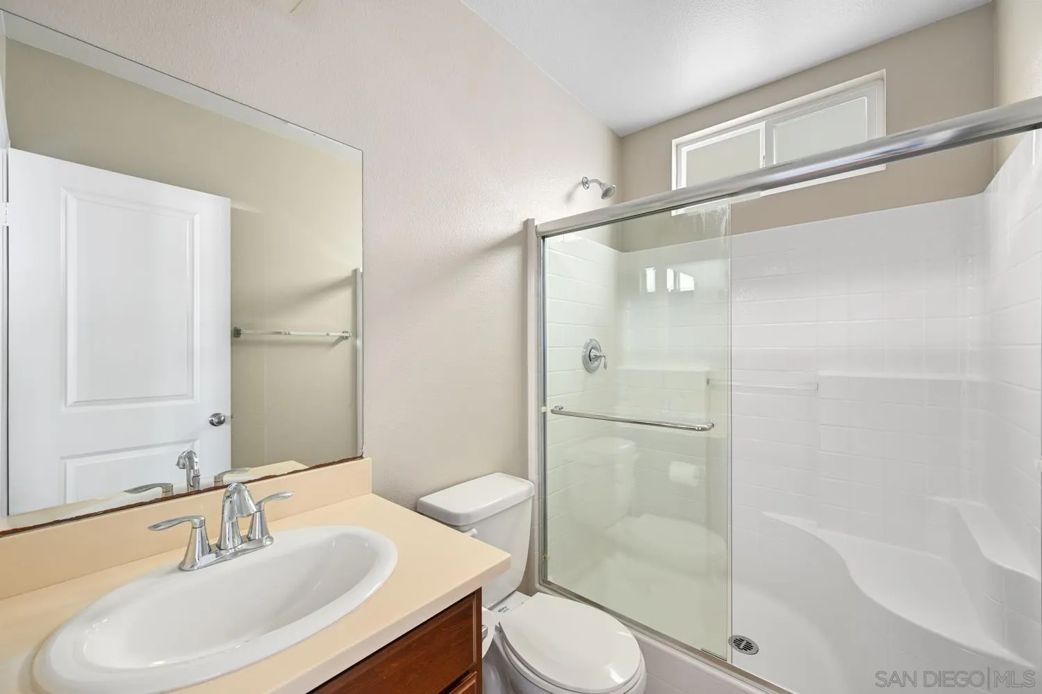 https://cdn.realtyfeed.com/cdn/127/250040498/be6556e1889df8bfdc86a5493f7b6d73.webp