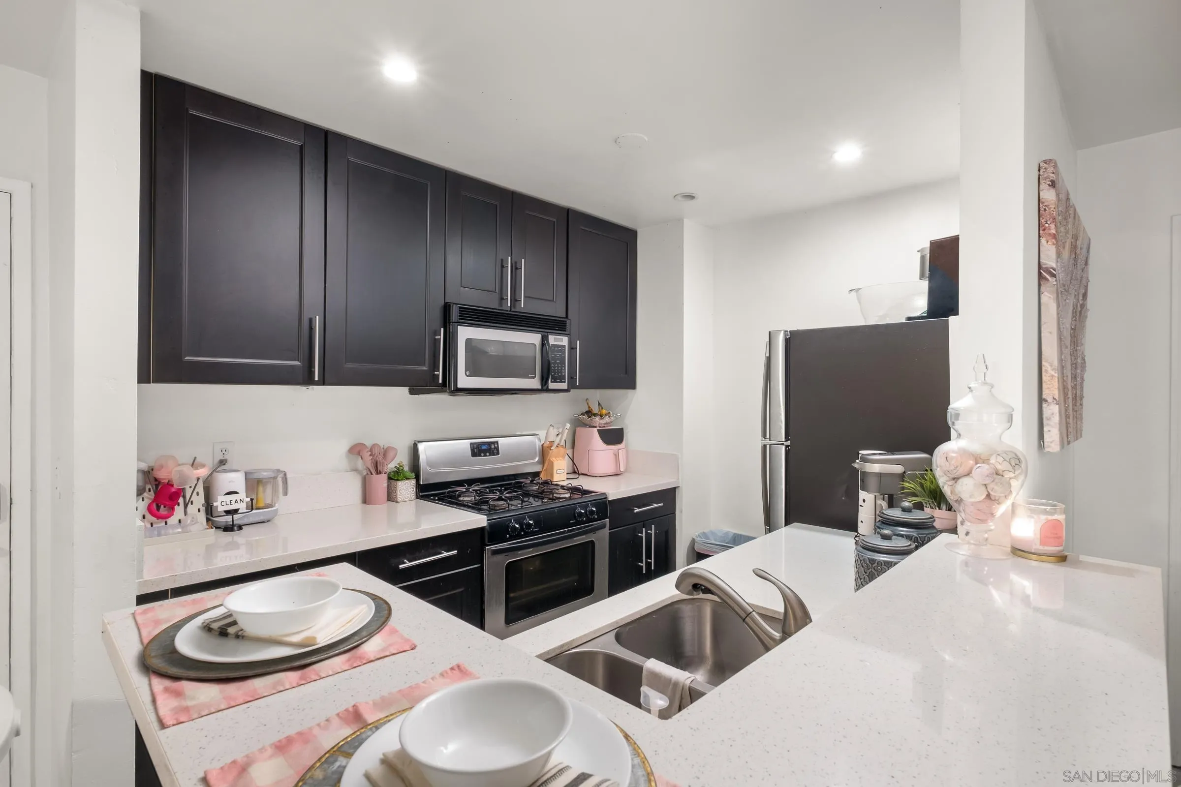 https://cdn.realtyfeed.com/cdn/127/250040500/7fa894838f63ae9c59a26c3cfd3001a8.webp