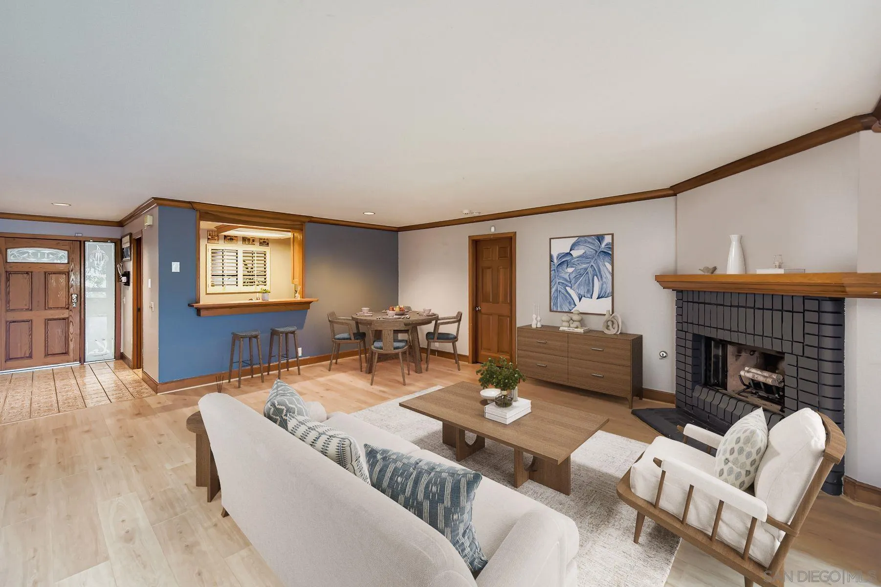 https://cdn.realtyfeed.com/cdn/127/250040503/1eeb79c4ddfb5a7b514595d7f0918ea5.webp