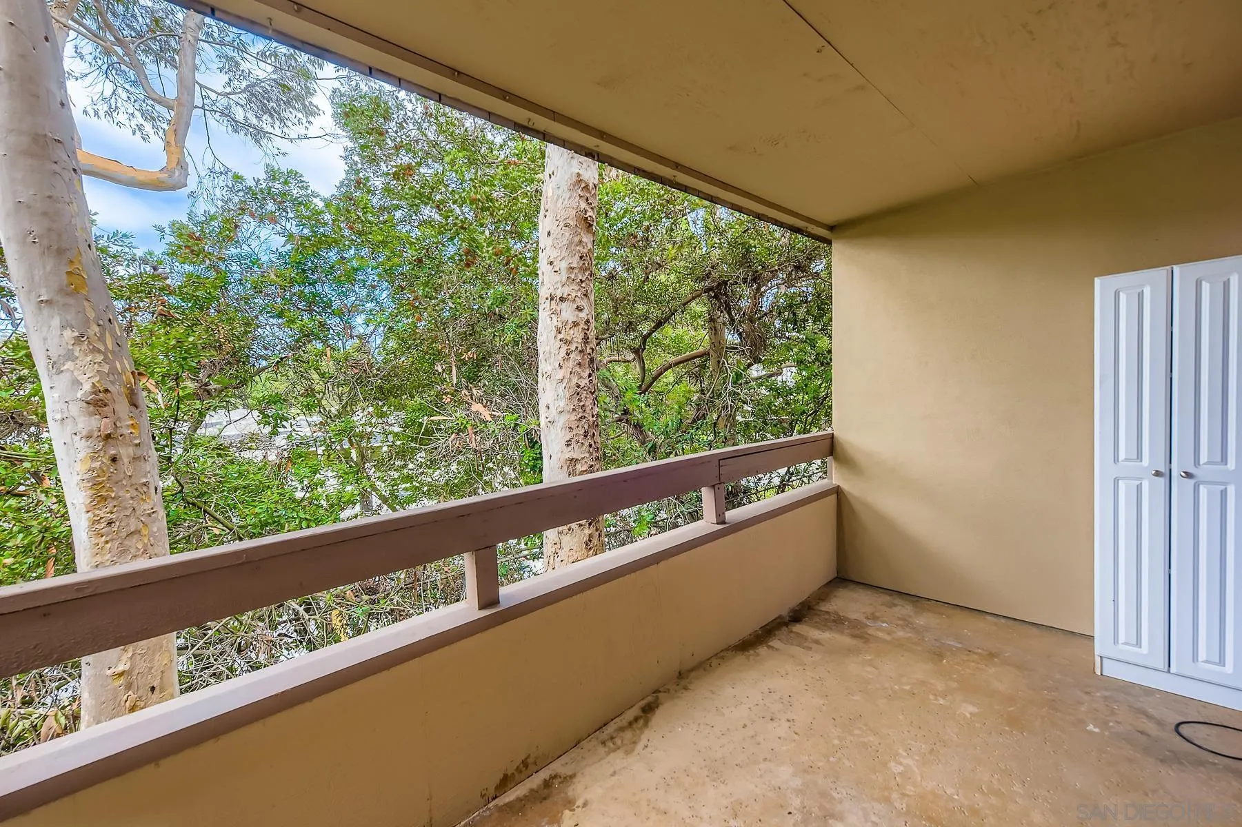 https://cdn.realtyfeed.com/cdn/127/250040503/be28e6e0cf0cbba178745847e8df0980.webp