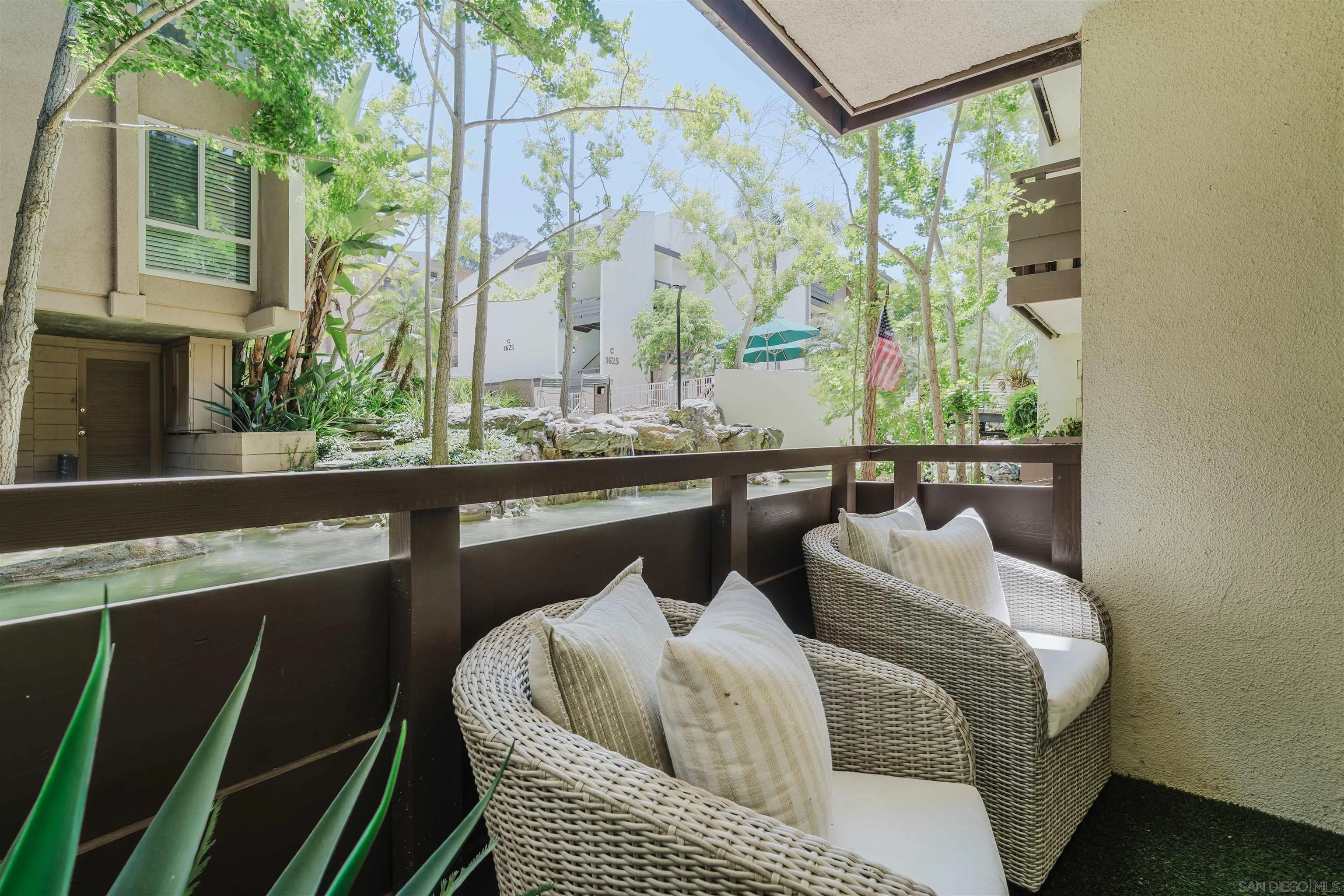 https://cdn.realtyfeed.com/cdn/127/250040507/55c63b62759f3dda4b831572a77d731f.webp