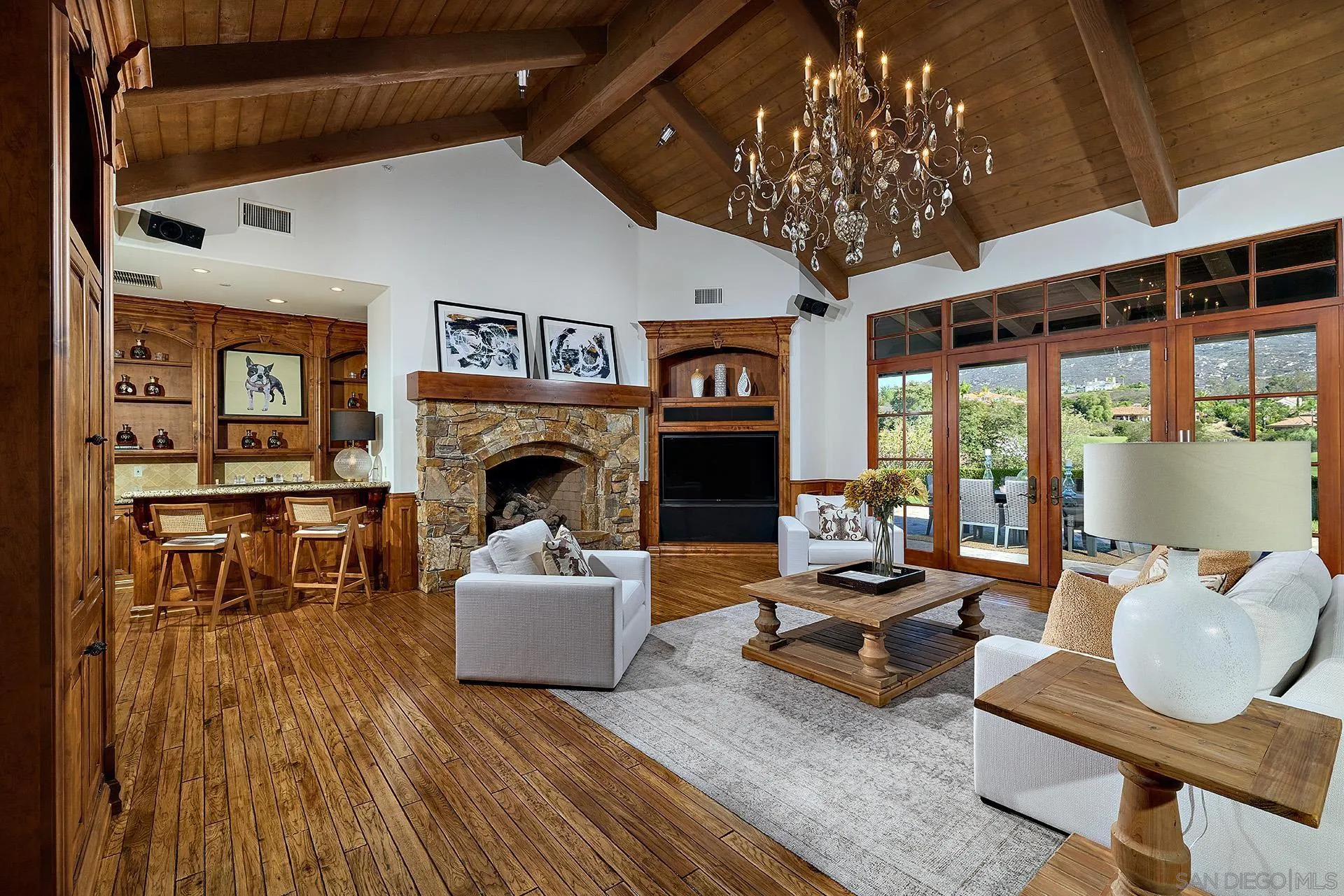 https://cdn.realtyfeed.com/cdn/127/250040509/15b8dc6bb1b70a78cabf6dc4520cb593.webp