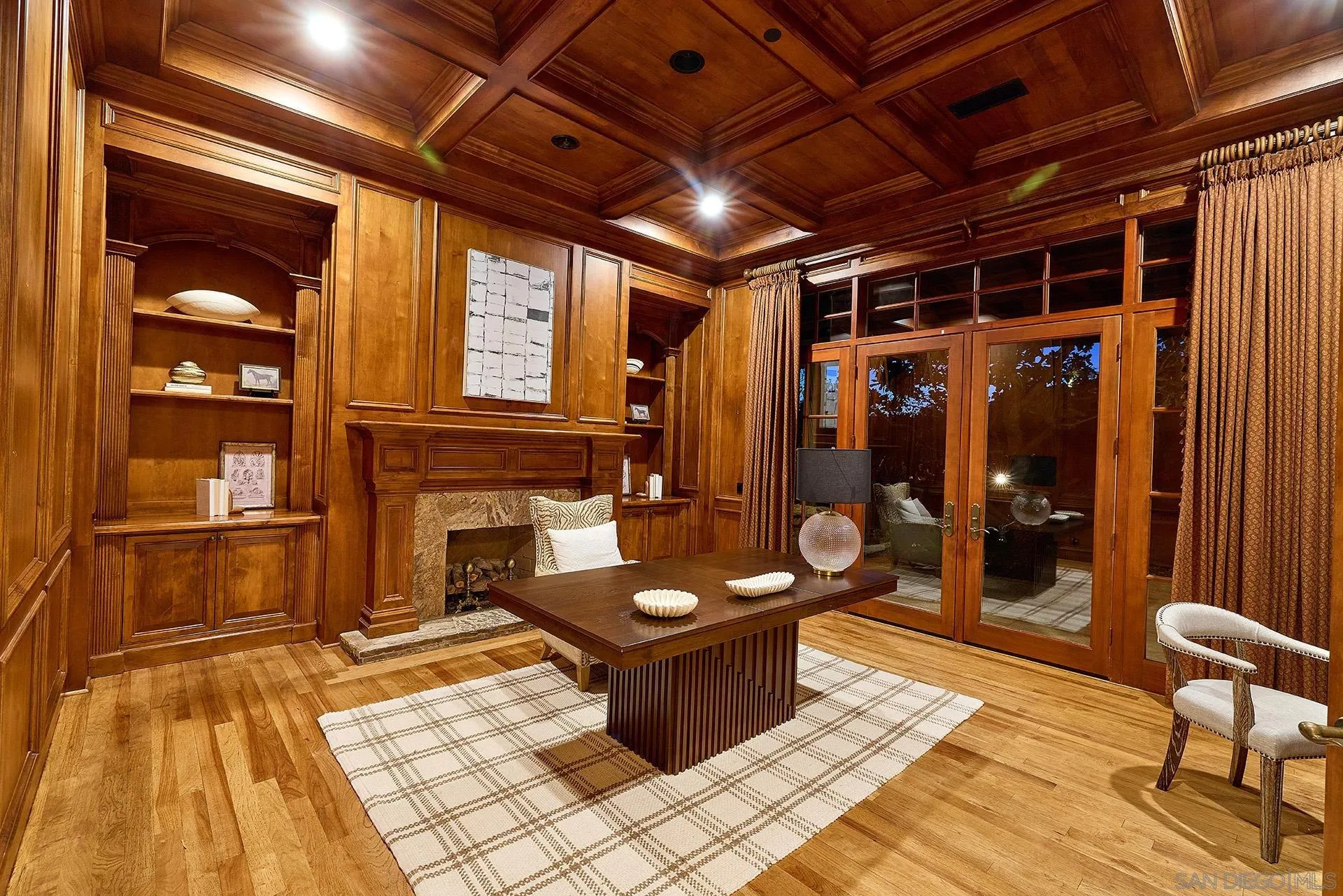 https://cdn.realtyfeed.com/cdn/127/250040509/68df1c1a3892a1d8eb97b0326efa9fbc.webp