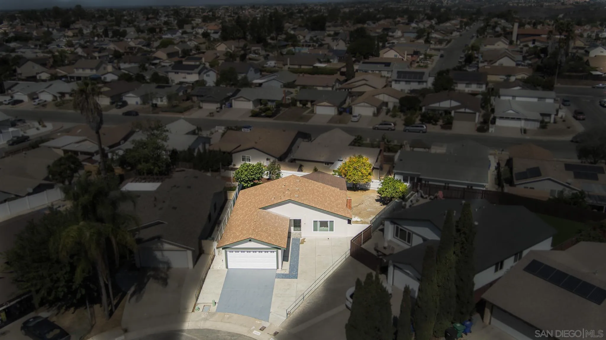 https://cdn.realtyfeed.com/cdn/127/250040510/1ee8f3a5cf6d477d27ef0a39ff3bf451.webp