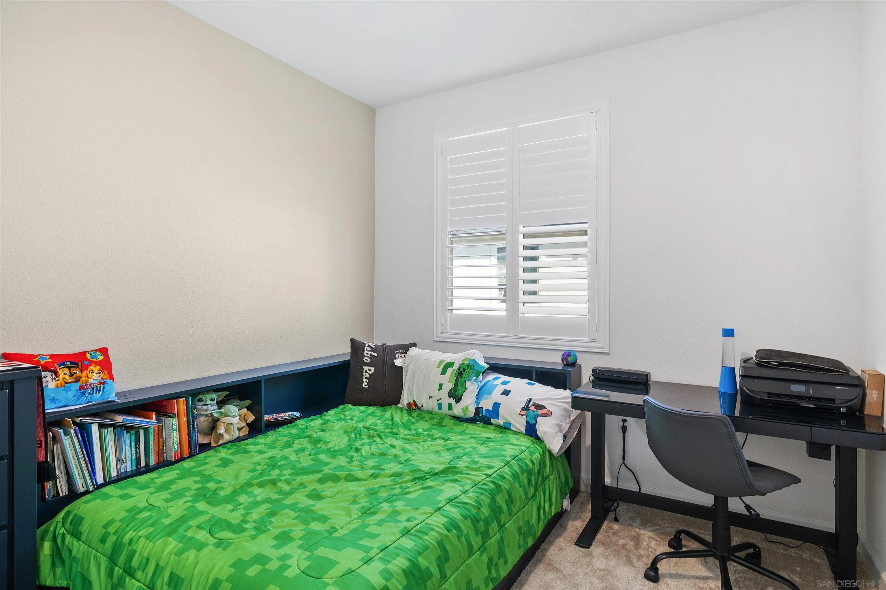 https://cdn.realtyfeed.com/cdn/127/250040516/8494ff48678ccfa4ee8c5e64c788fb7f.webp